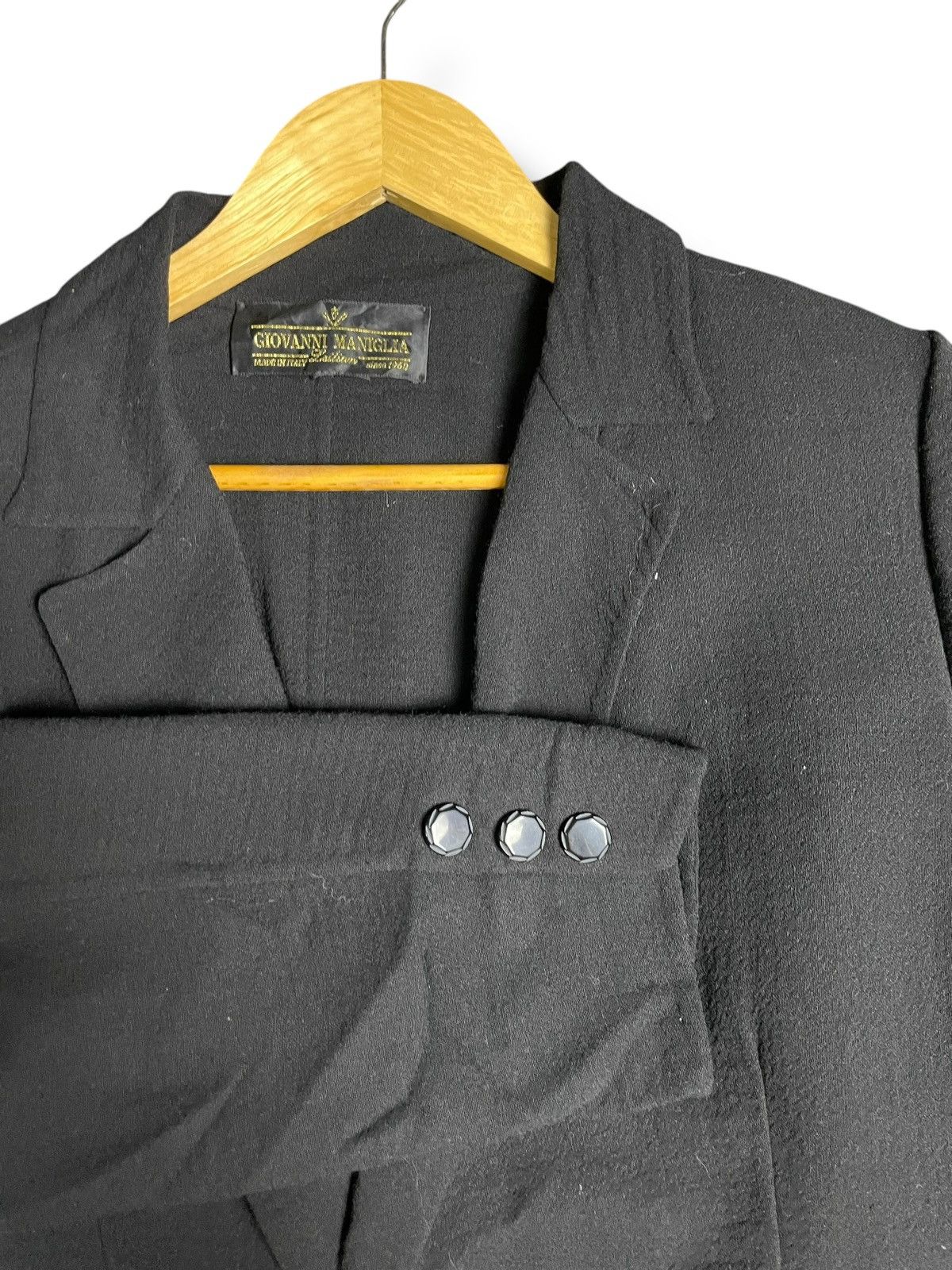 Vintage Giovanni Men’s Formal Lapel Neck Solid Blazer (28) Size US M / EU 48-50 / 2 - 6 Thumbnail