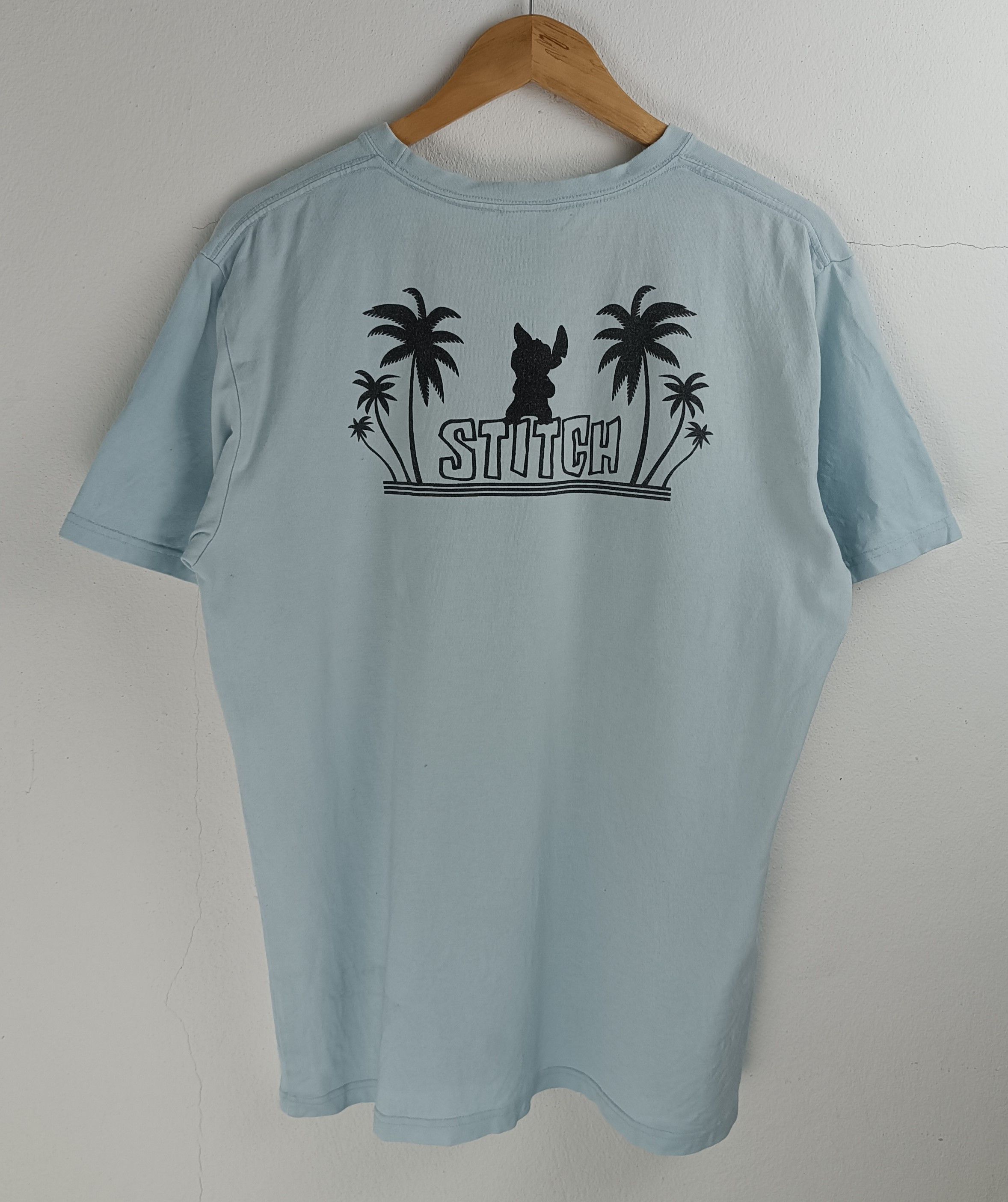 Disney VINTAGE LILO & STITCH HAWAII DISNEY TEES frozen shrek Size US L / EU 52-54 / 3 - 4 Thumbnail