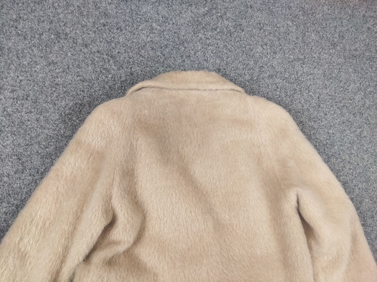 Vintage Vintage 1950's/60's Luxury Mohair fuzzy Beige Coat Jacket Size M / US 6-8 / IT 42-44 - 12 Thumbnail
