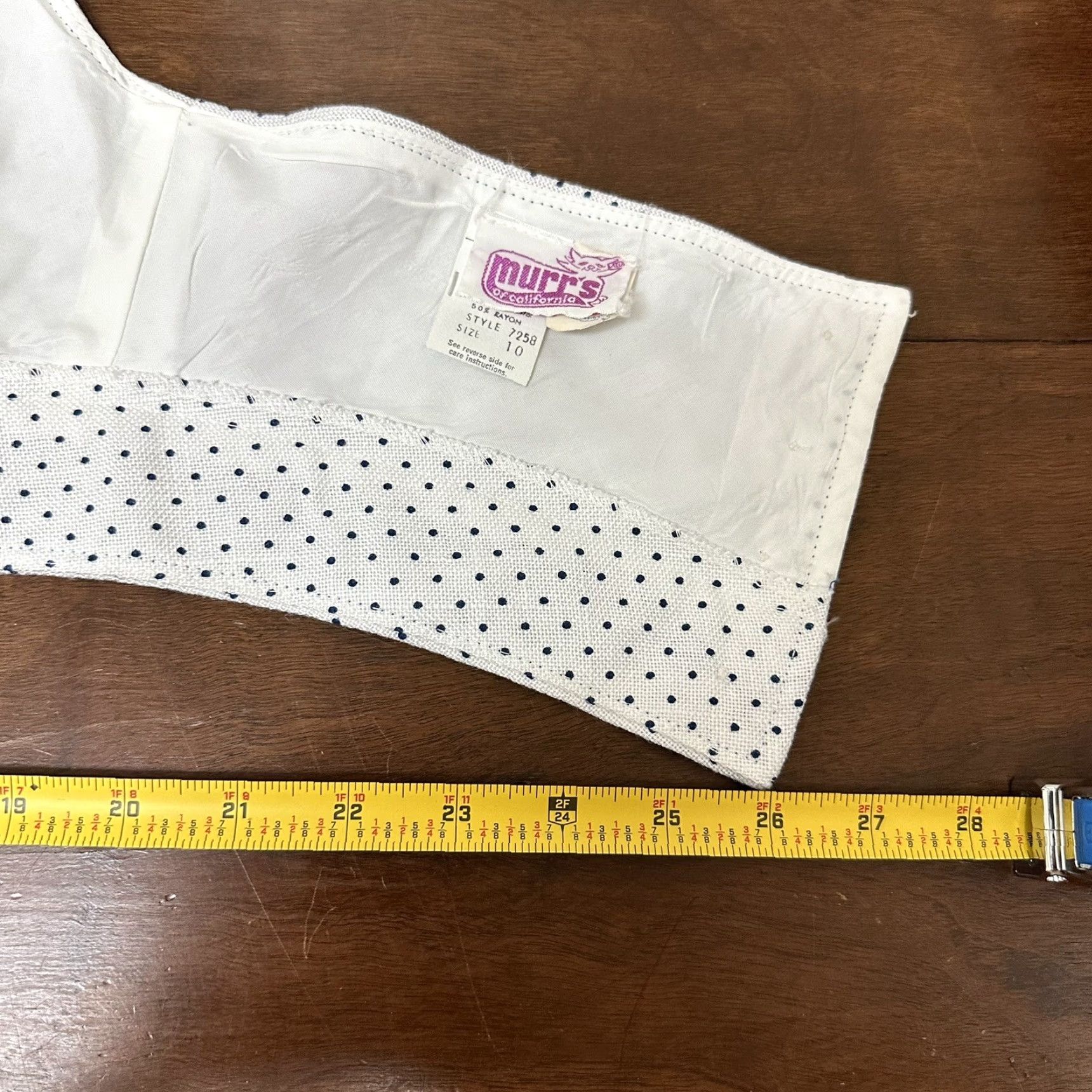 Vintage VINTAGE Halter Top - Black & White Polka Dot Crop Retro Pinup Union Made in USA Size M / US 6-8 / IT 42-44 - 7 Thumbnail