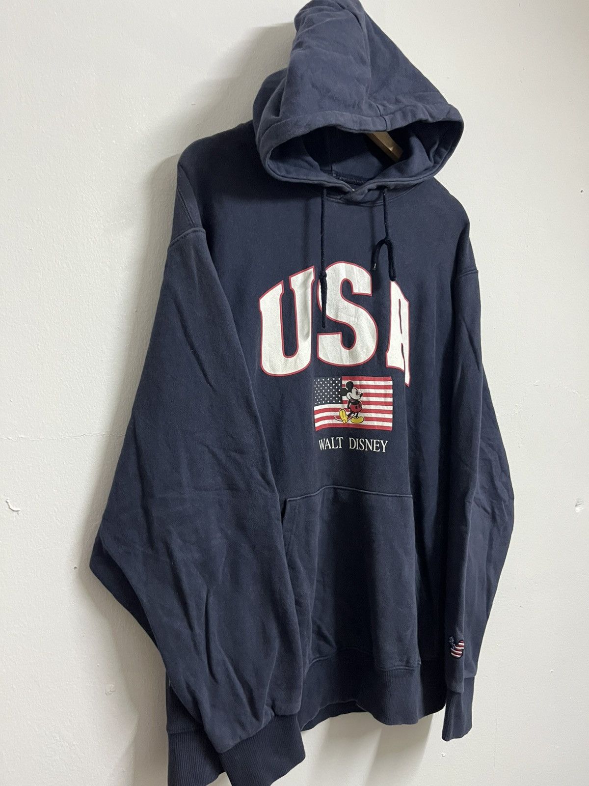 Mickey Mouse 💥Vintage Sunfaded Blue Black Walt Disney Mickey USA BIG LOGO Size US L / EU 52-54 / 3 - 3 Thumbnail