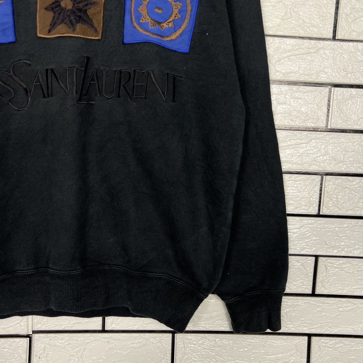 Yves Saint Laurent Vintage 90's YSL Embroidered Big Logo Sweatshirt #4195-C190 Size US M / EU 48-50 / 2 - 7 Thumbnail