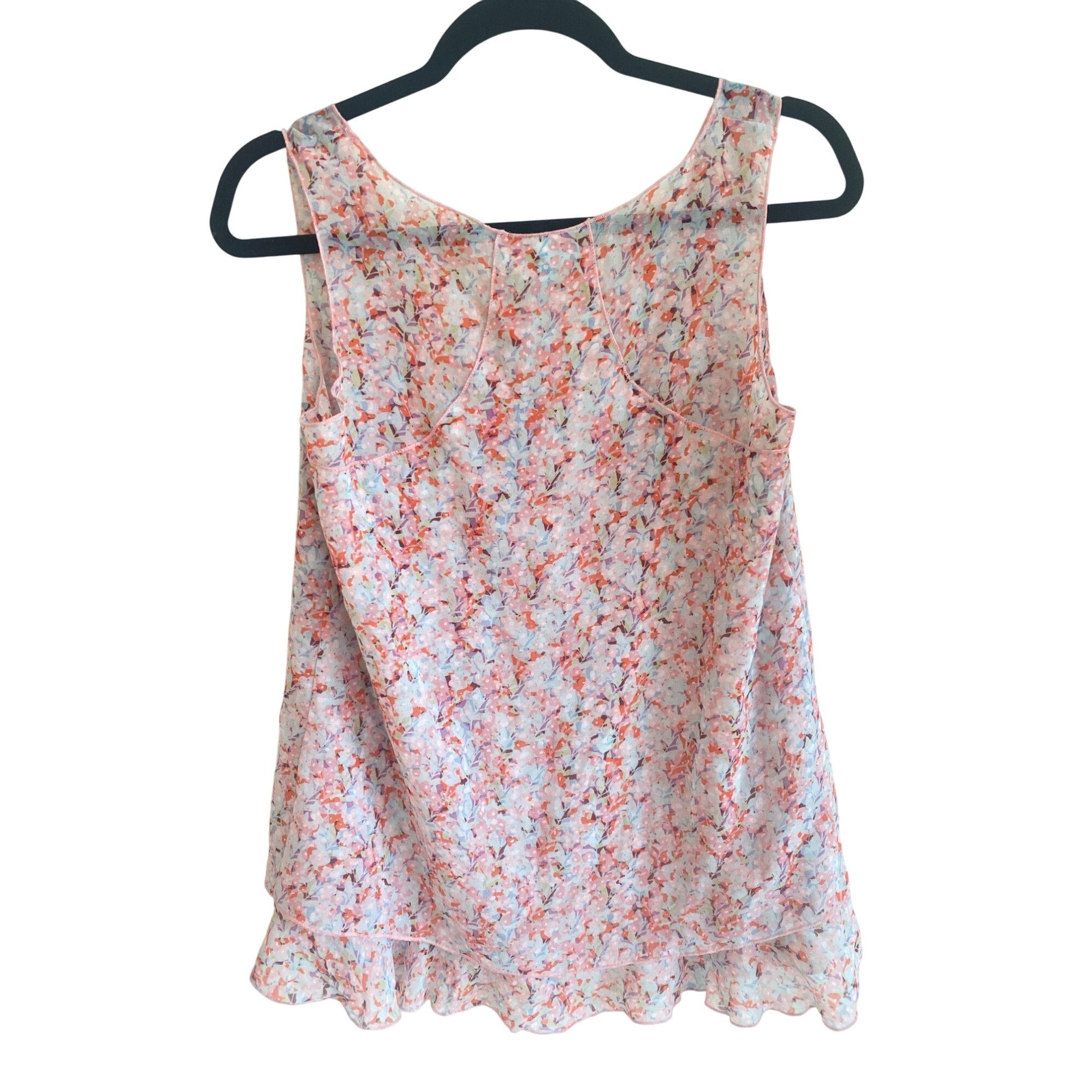 Designer Bundle of 3 Cabi XS sleeveless summer tops blouse Size XS / US 0-2 / IT 36-38 - 3 Thumbnail