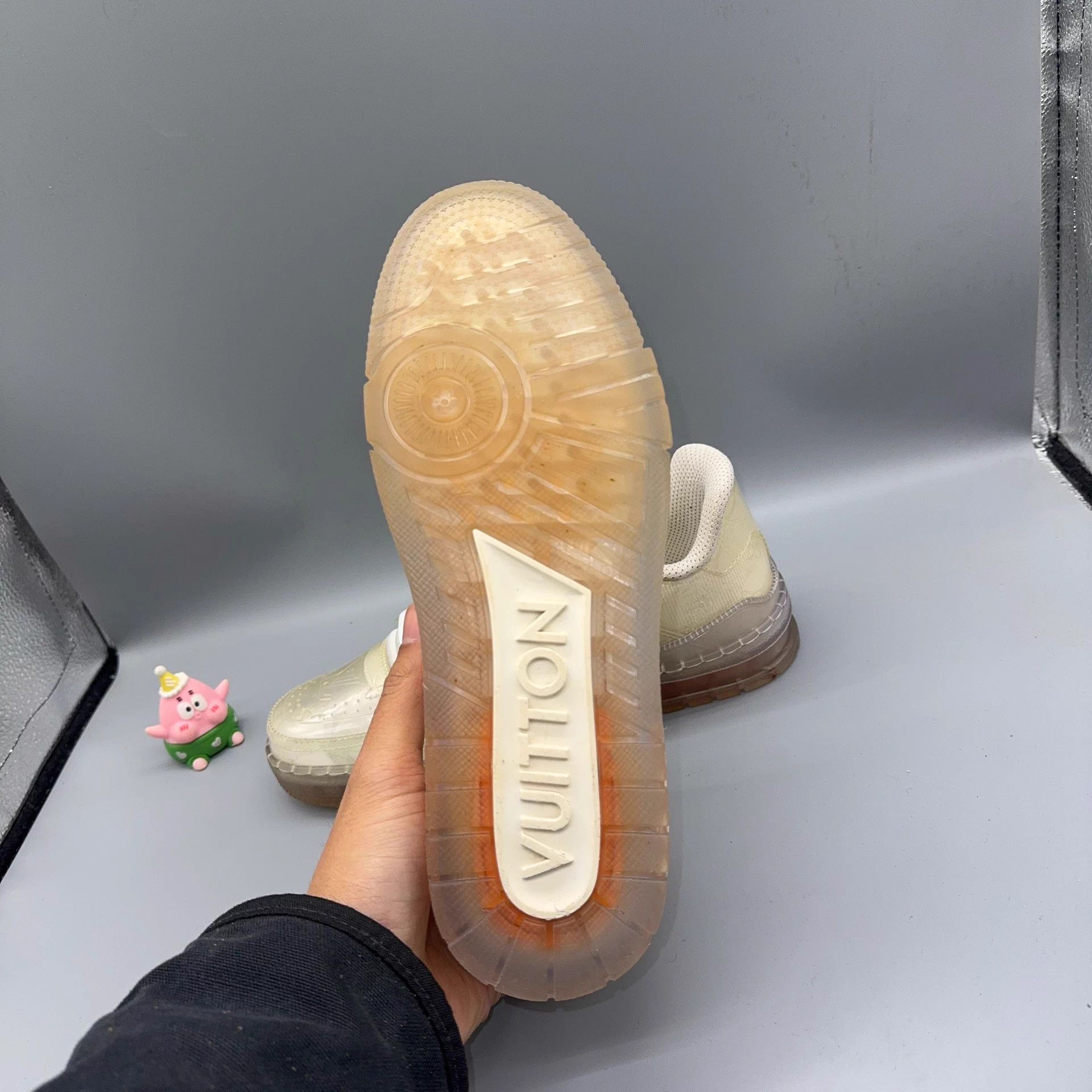 Louis Vuitton LOUIS VUITTON Trainer Monogram Flower White Size US 7.5 / EU 40-41 - 8 Thumbnail