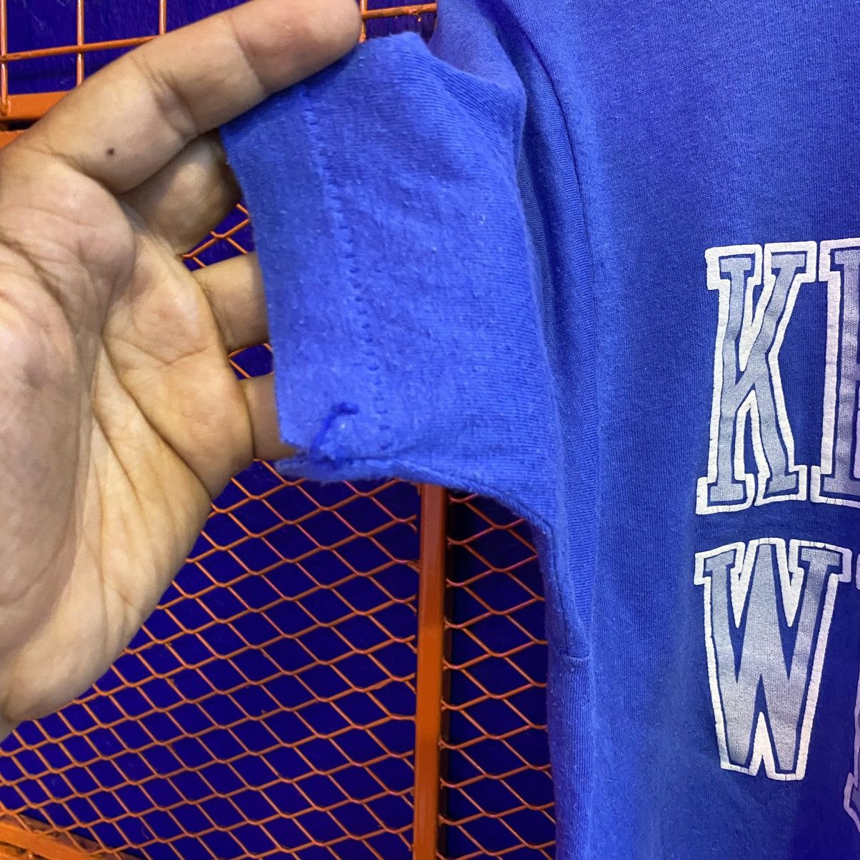 Vintage Vintage Kentucky Wildcats 80s Tshirt❗️ Size US S / EU 44-46 / 1 - 5 Thumbnail