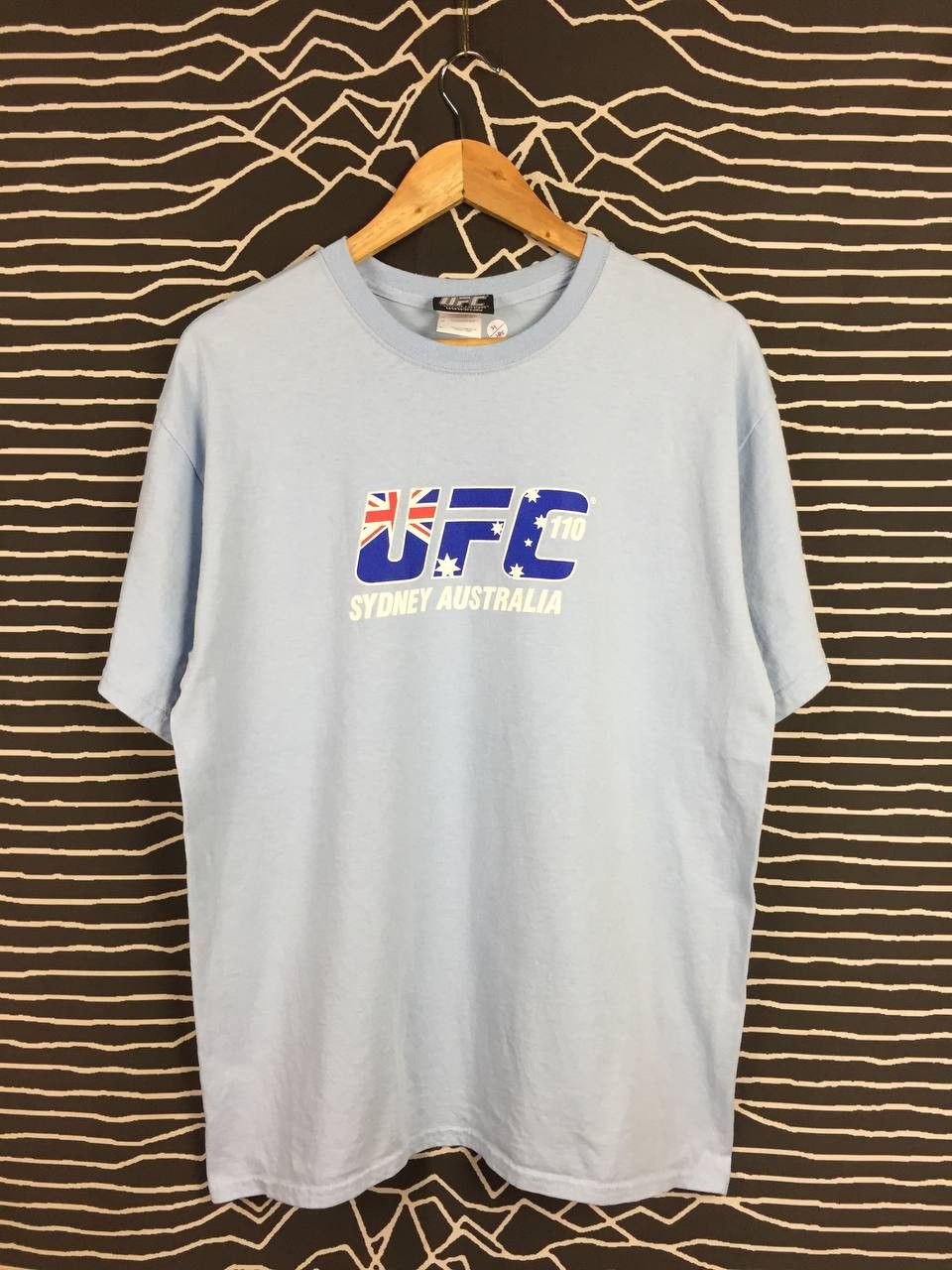 UFC Vtg Y2K Ultimate Fighting Championship UFC 110 Sydney Tee Size US L / EU 52-54 / 3 - 5 Thumbnail