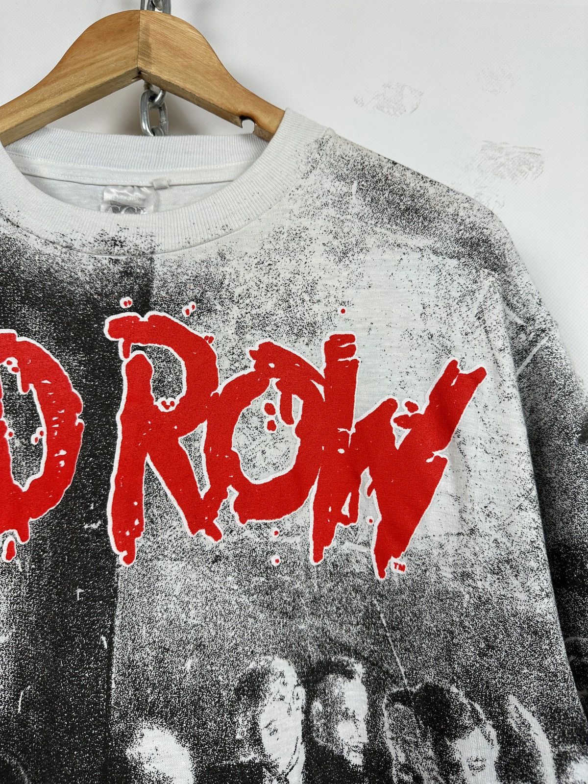 Band Tees 90s Vintage Skid Row Slave To The Grind Band T-Shirt Size US XL / EU 56 / 4 - 9 Thumbnail