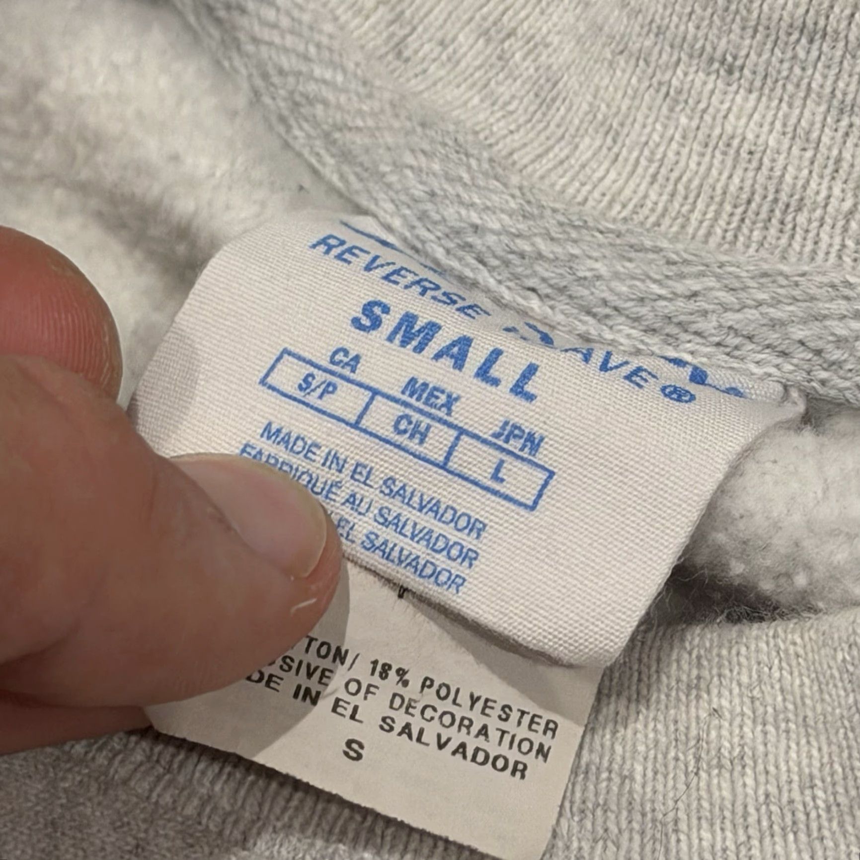 Champion VINTAGE Champion Sweatshirt Mens Gray Sz Small Kauai Hawaii Size US S / EU 44-46 / 1 - 3 Thumbnail