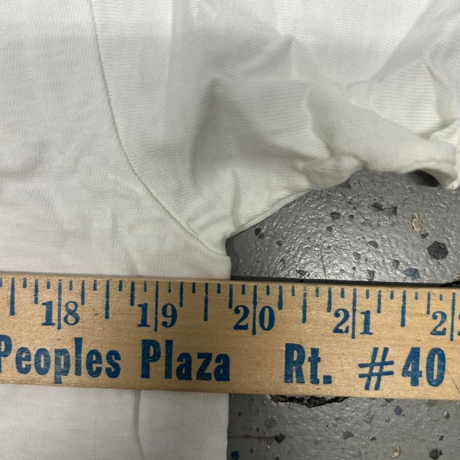 Other VTG 90s White Oneita Shultz Tavern graphic tee Size US L / EU 52-54 / 3 - 4 Thumbnail