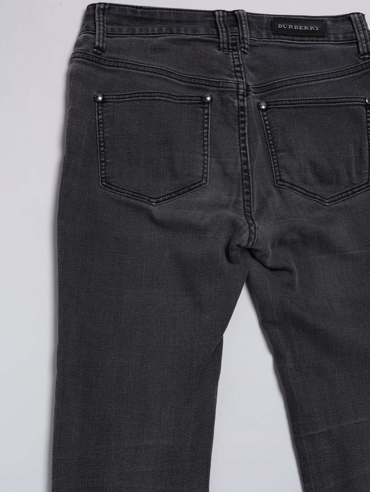 Burberry Burberry London Grey Denim Jeans Size 27" / US 4 / IT 40 - 7 Thumbnail