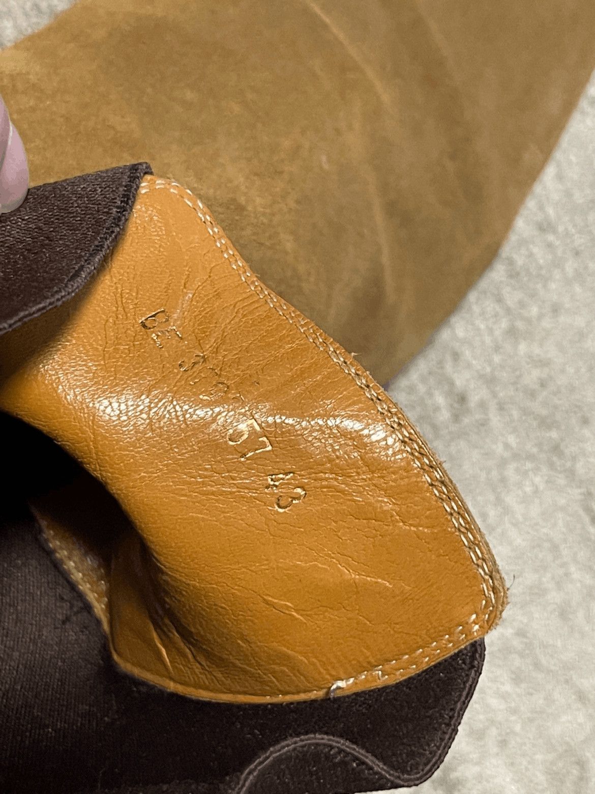 Saint Laurent Paris Sz 43 Saint Laurent Paris Wyatt 40 Suede Boots Size US 10 / EU 43 - 8 Thumbnail