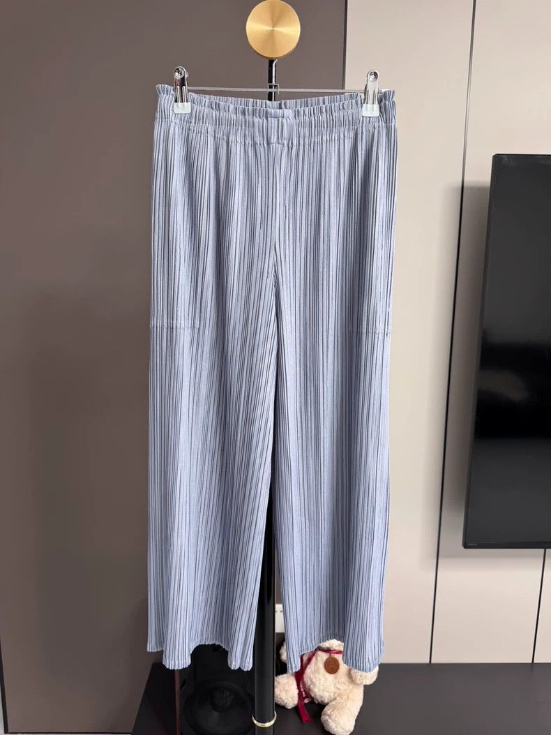 Issey Miyake issey miyake size:3 Haze blue straight-leg pants Size 42" / US 20 - 1 Thumbnail