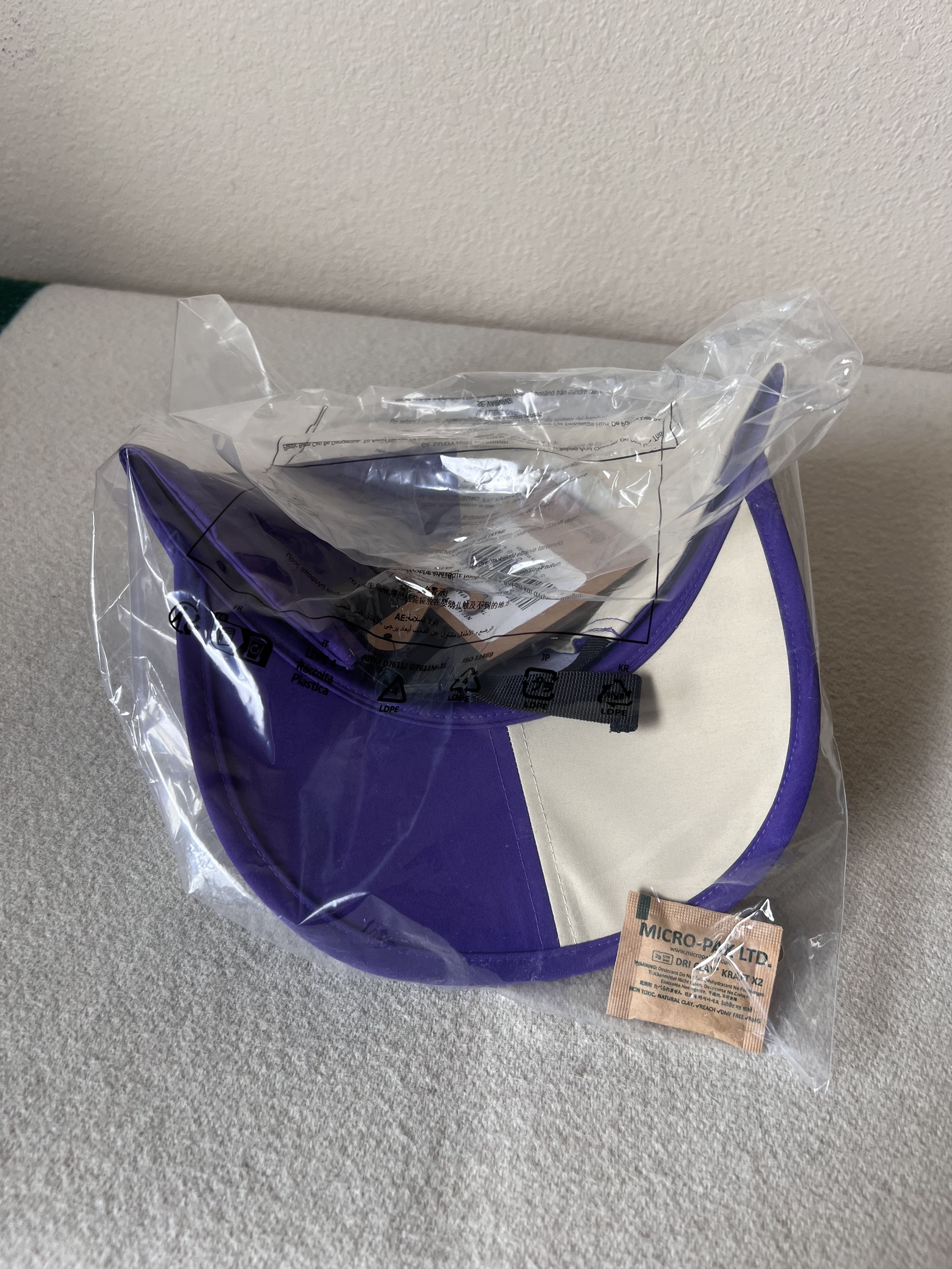 Supreme × The North Face Supreme The North Face Split 6 Panel Hat in Purple White Size ONE SIZE - 3 Thumbnail