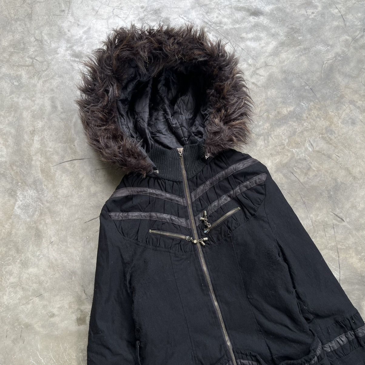 14th Addiction 2000s Lady Lamar 14th Style Fur Hooded Quilted Jacket Size US S / EU 44-46 / 1 - 2 Thumbnail