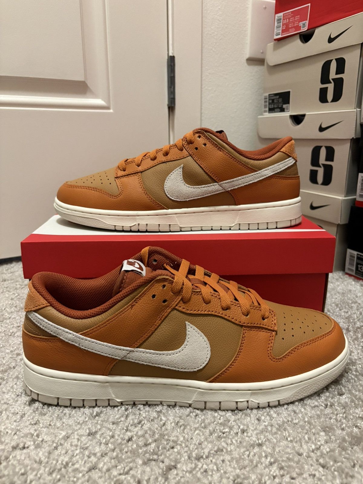 Nike Dunk Low Retro SE Monarch Size US 12 / EU 45 - 1 Thumbnail