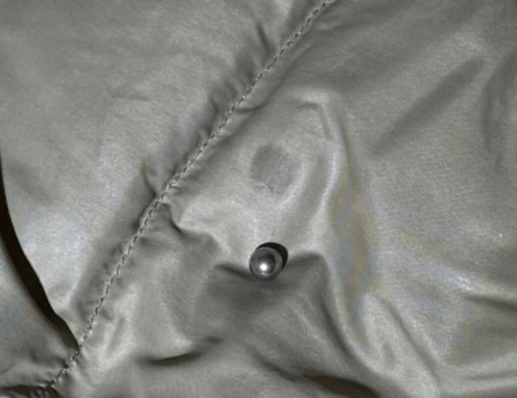 Moncler Moncler Puffer Down Jacket Luxury Rare Size US M / EU 48-50 / 2 - 12 Thumbnail
