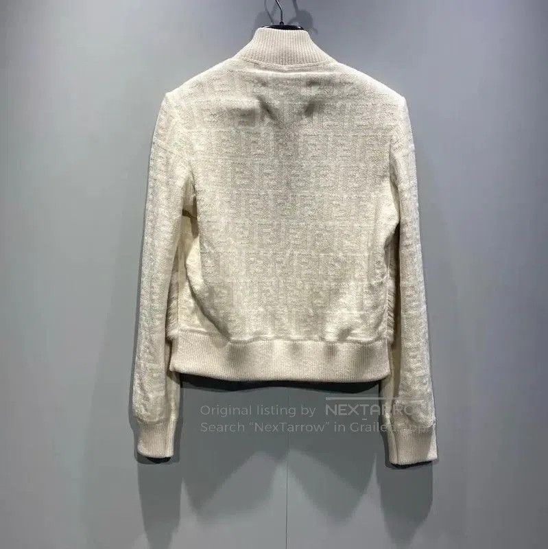 Fendi Fendi White Mink Fur Women's Jacket . Size S / US 4 / IT 40 - 2 Thumbnail