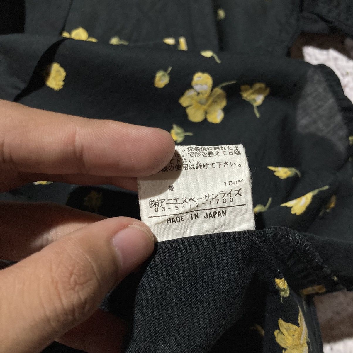 agnes b. 🇫🇷Vintage agnes b. Paris Flowers Button Up Shirt Luxury Black Size US S / EU 44-46 / 1 - 15 Thumbnail