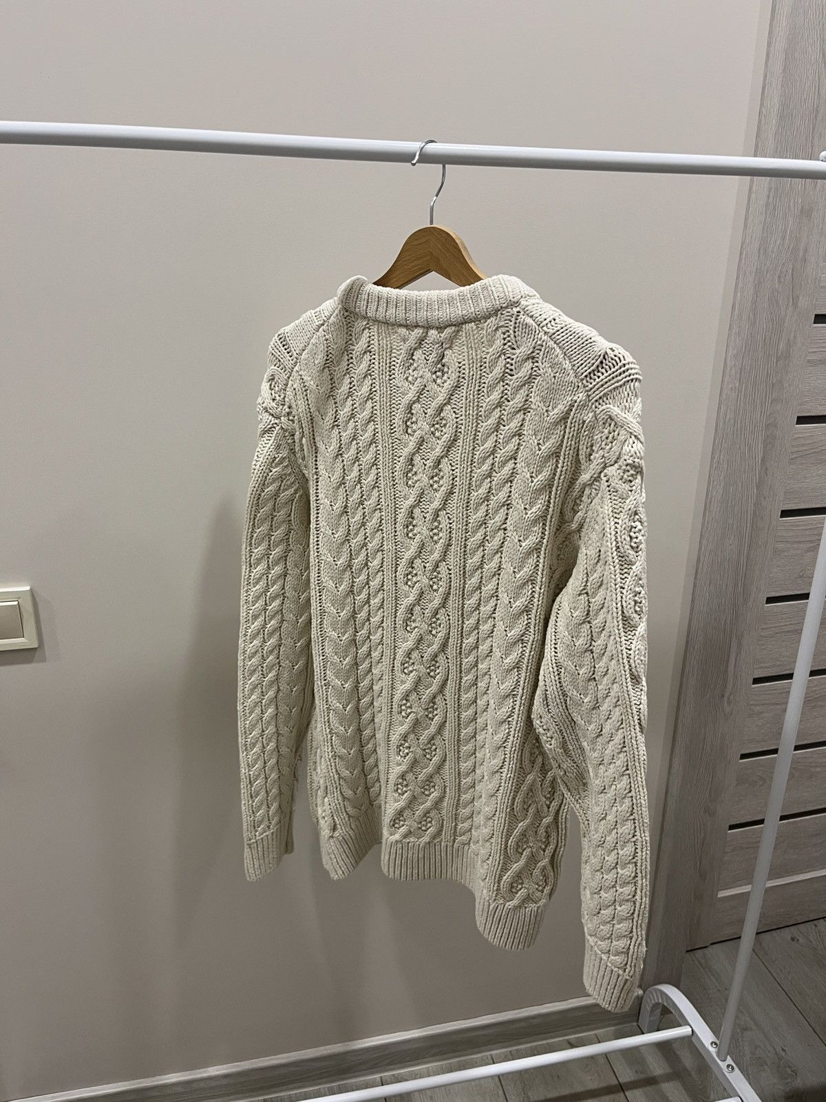 Abercrombie & Fitch Abercrombie & Fitch White Cable Knit Sweater White Y2K Size US M / EU 48-50 / 2 - 3 Thumbnail
