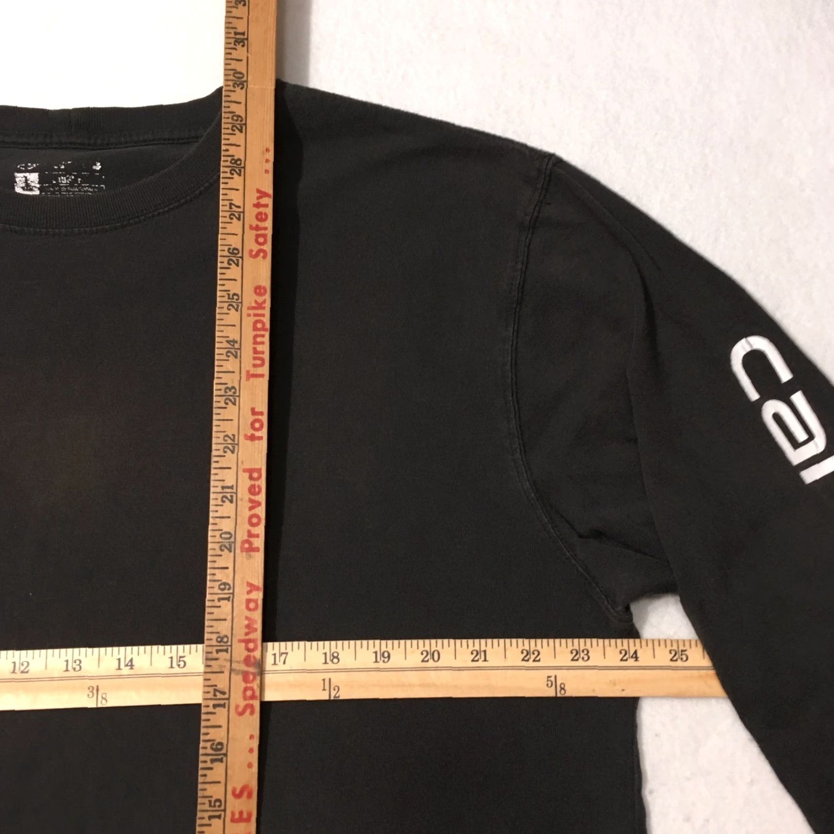 Carhartt Carhartt Shirt Black 2XL Long Sleeve Cotton Crew Neck Loose Fit Masculine Vintage No N/A Size US XXL / EU 58 / 5 - 4 Thumbnail