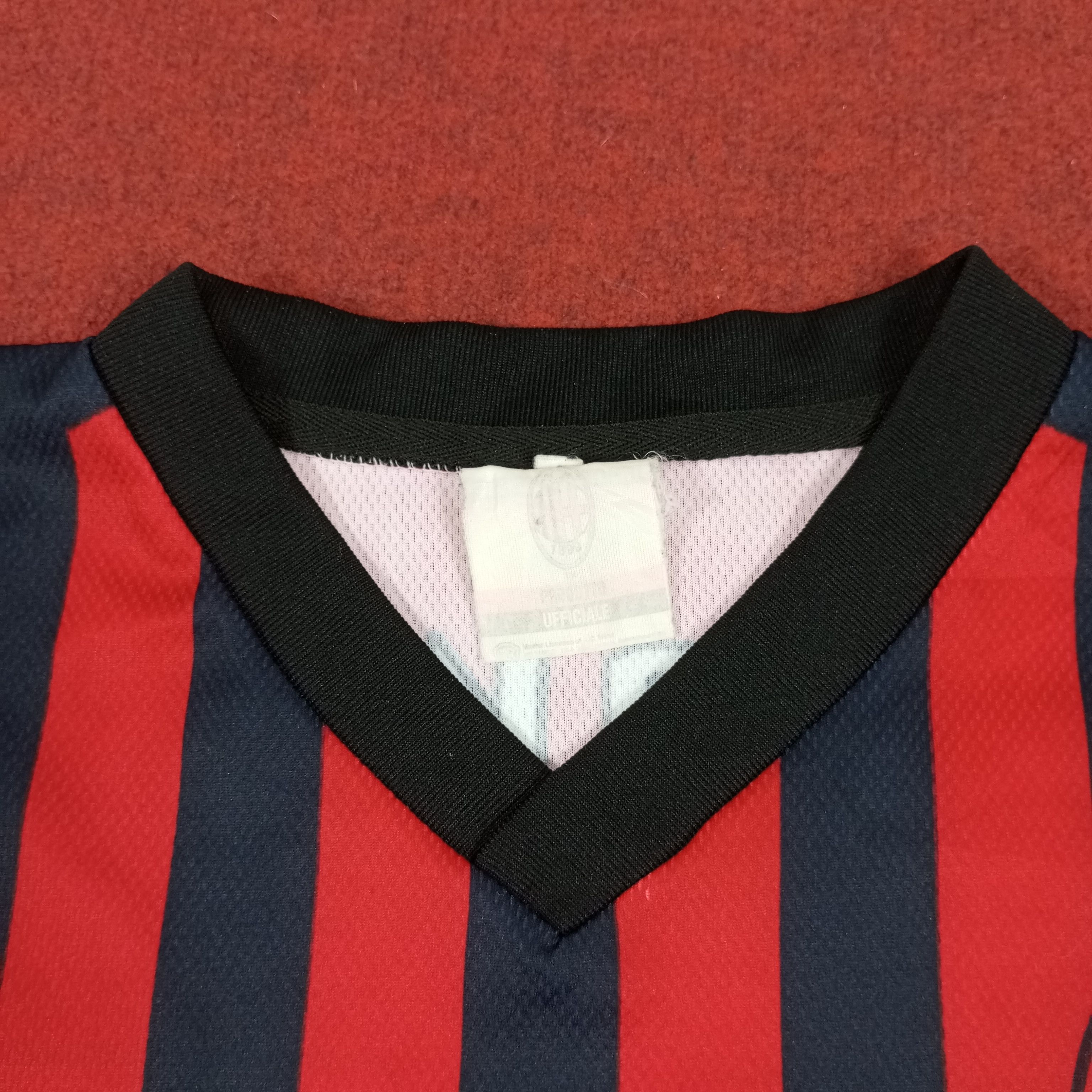 Other AC Milan Jersey Football Club Size US L / EU 52-54 / 3 - 5 Thumbnail