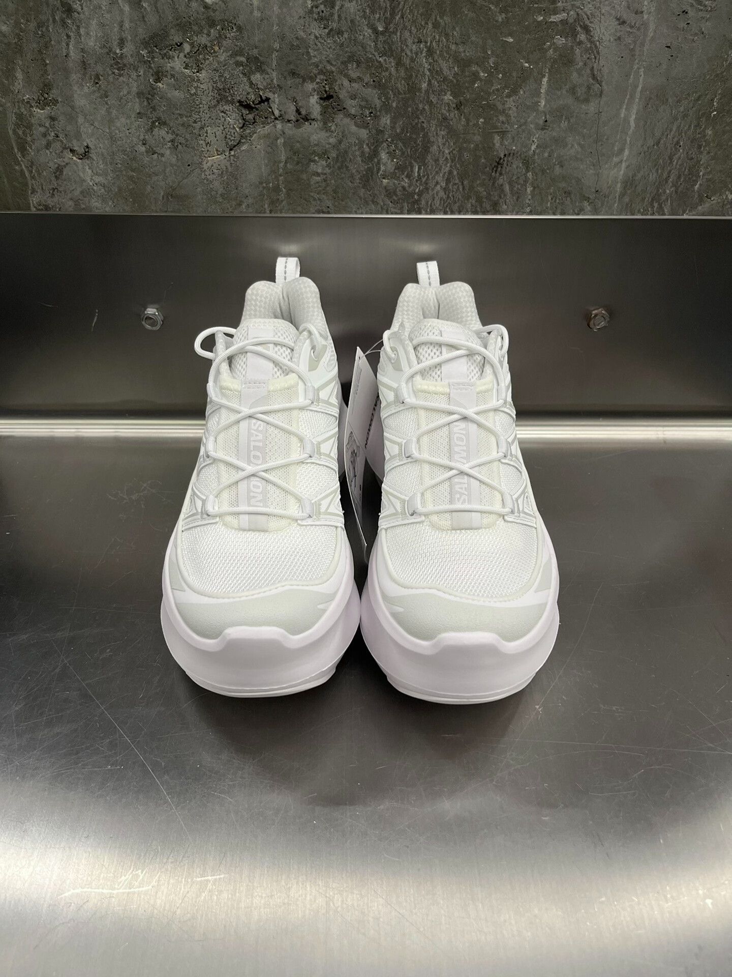 Salomon CDG Salomon White XT6 Elevated Sneakers Size US 6.5 / IT 36.5 - 1 Thumbnail