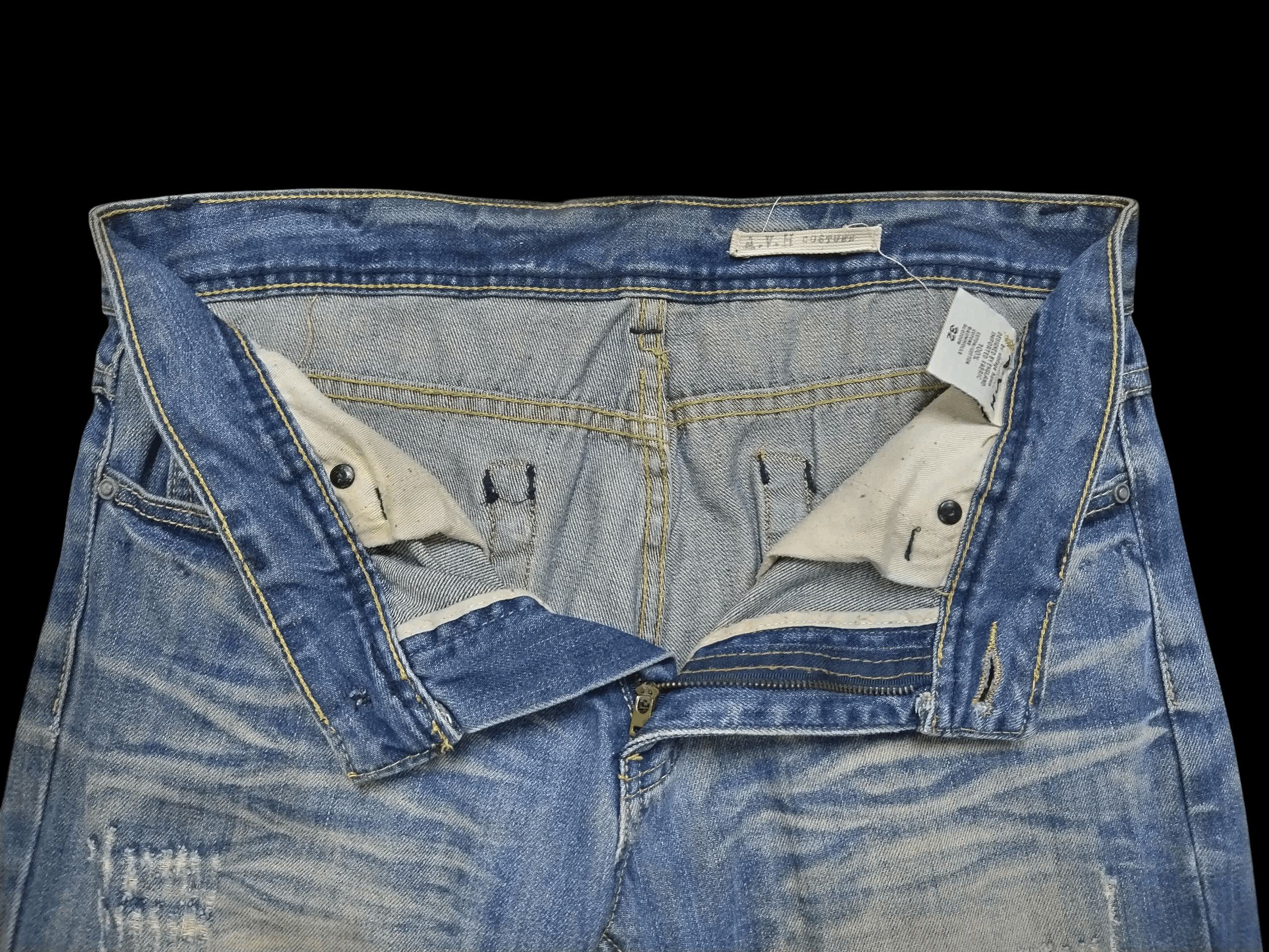 Marvelous patina & Distressed Design A.V.H jeans