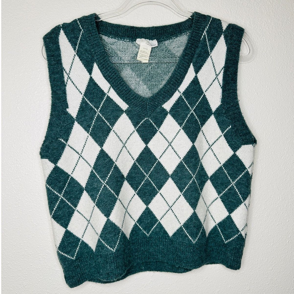 Sugar Sugar Sage Green White Cream Argyle VNeck Sweater Vest Size M / US 6-8 / IT 42-44 - 3 Thumbnail