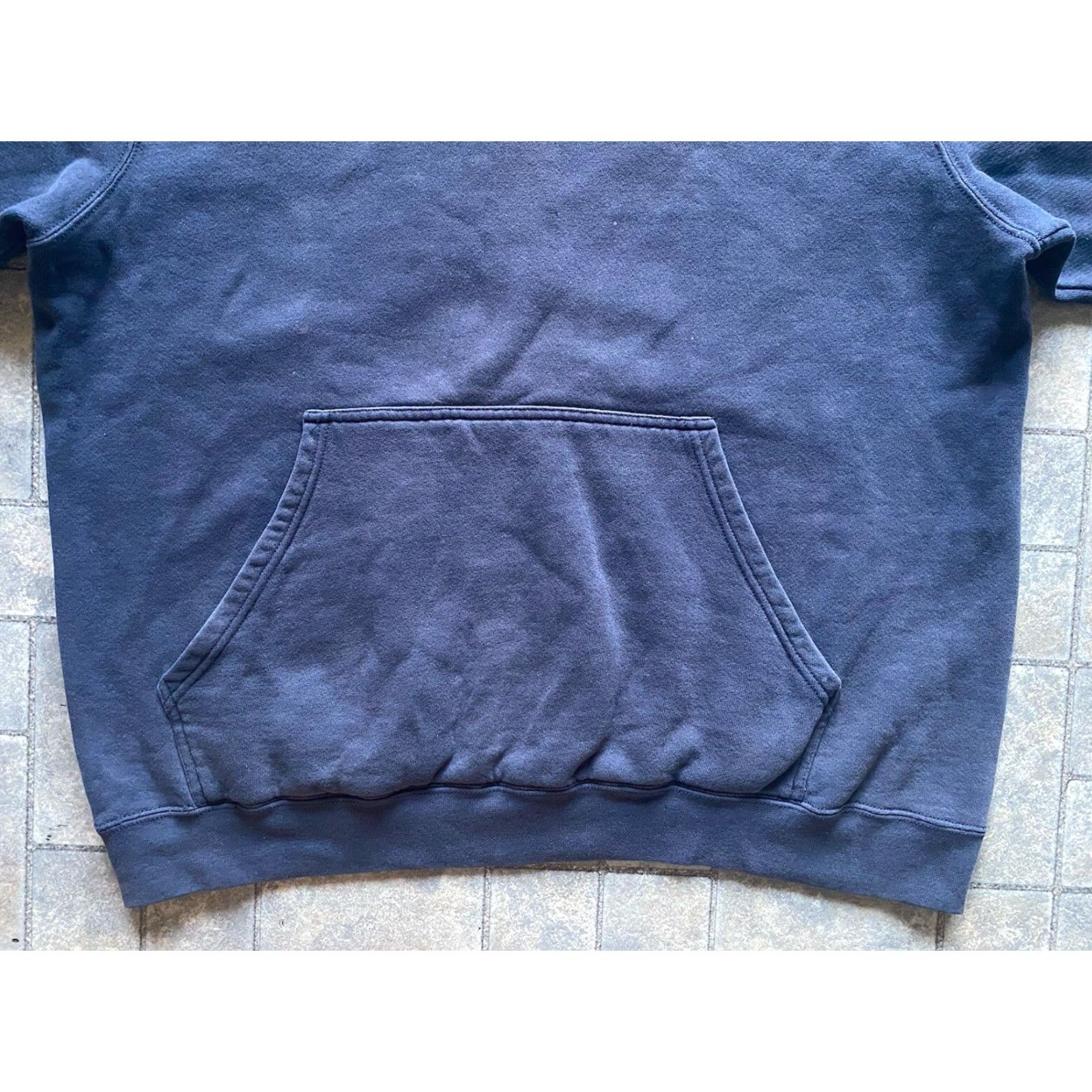 Nike VINTAGE Nike Center Swoosh Blue Hoodie Mens L Mexico Y2K Gray Tag Pullover Blue Hoodie Mens L Size US L / EU 52-54 / 3 - 3 Thumbnail