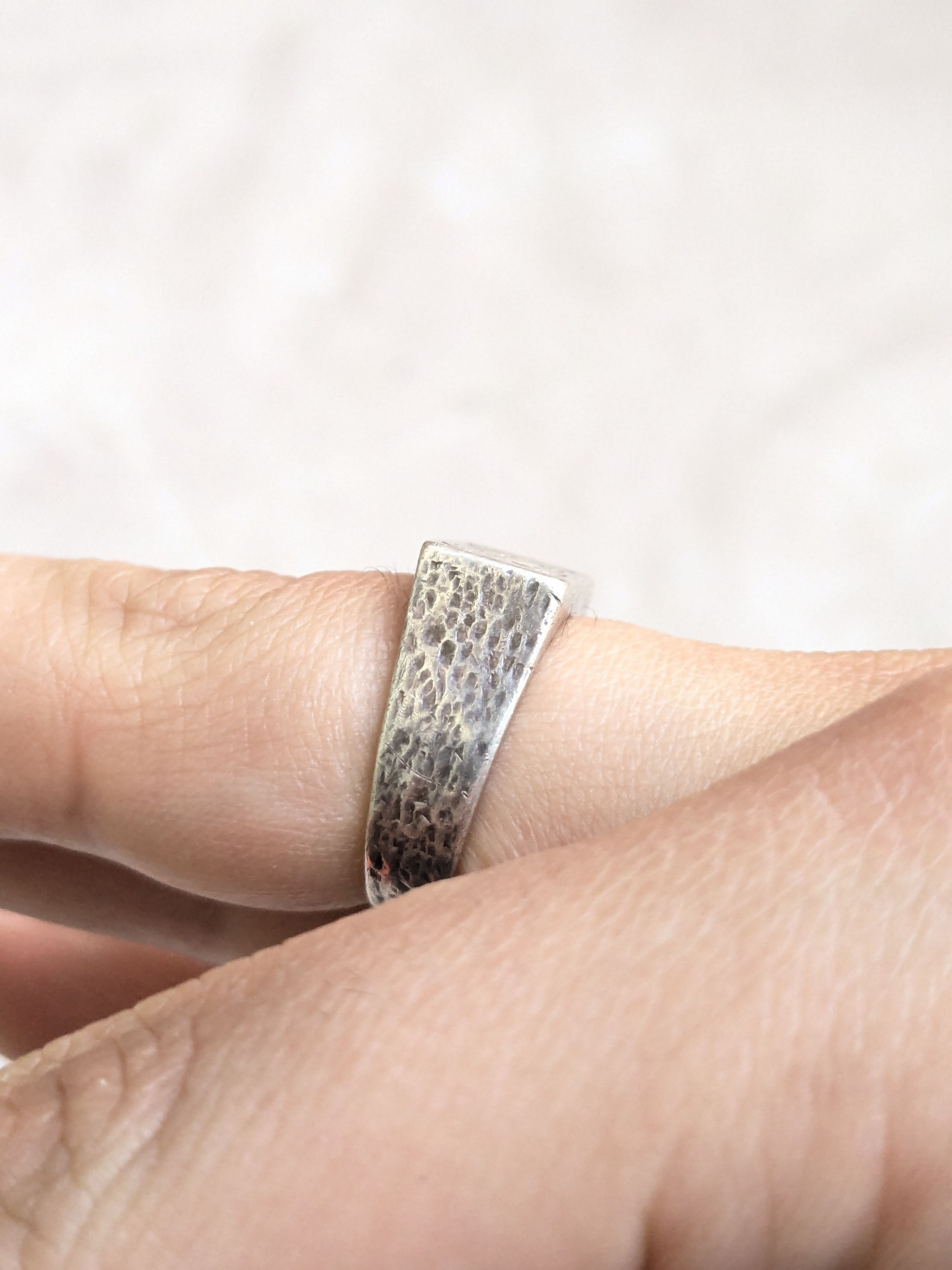 Sterling Silver Vintage Sterling Silver Signet Ring Rectangle 9 Hammered Size ONE SIZE - 13 Thumbnail