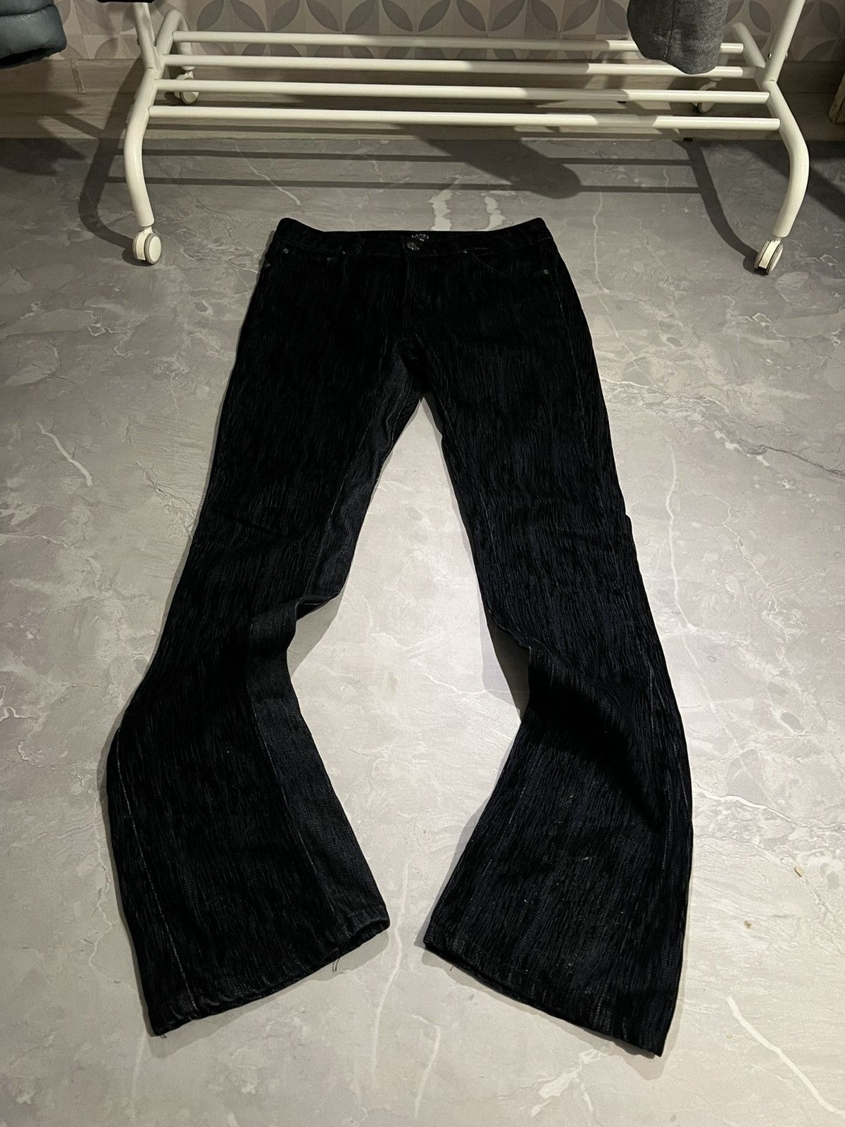 Vintage Distressed Dark Flared Jeans / Balenciaga Style / Retro Y2K Size US 34 / EU 50 - 1 Thumbnail