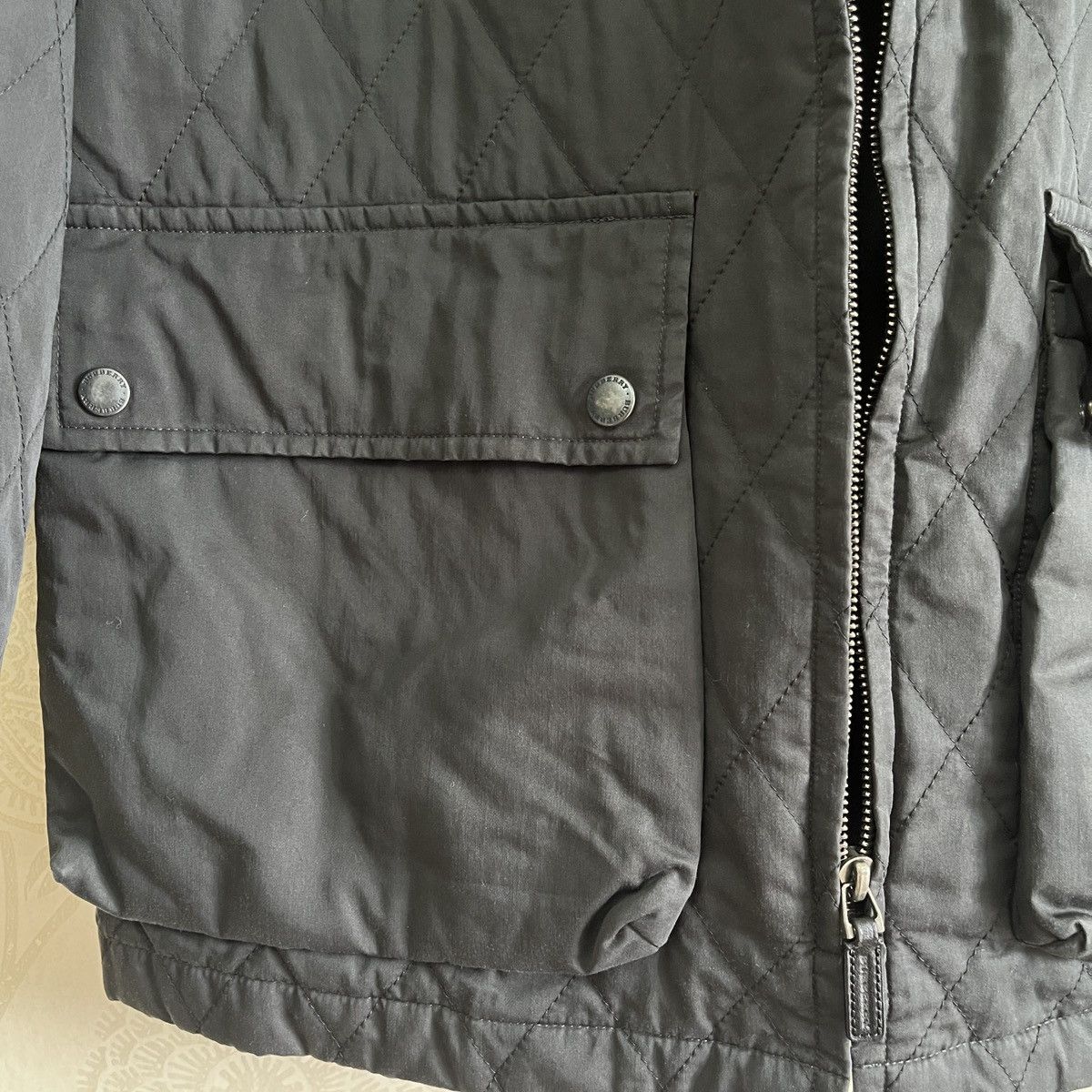 Burberry × Vintage Vintage Burberry London Quilt Jacket Size US M / EU 48-50 / 2 - 9 Thumbnail