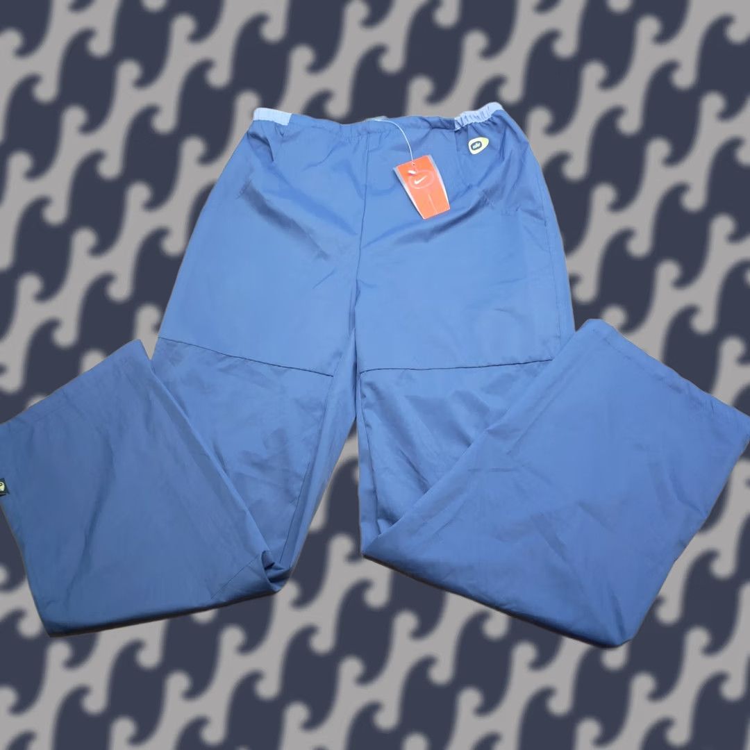 Nike Nike Windbreaker Track Pants Womens Size L Blue Vintage BNWT Loose Jogging Sport Size 36" / US 14 / IT 50 - 1 Thumbnail