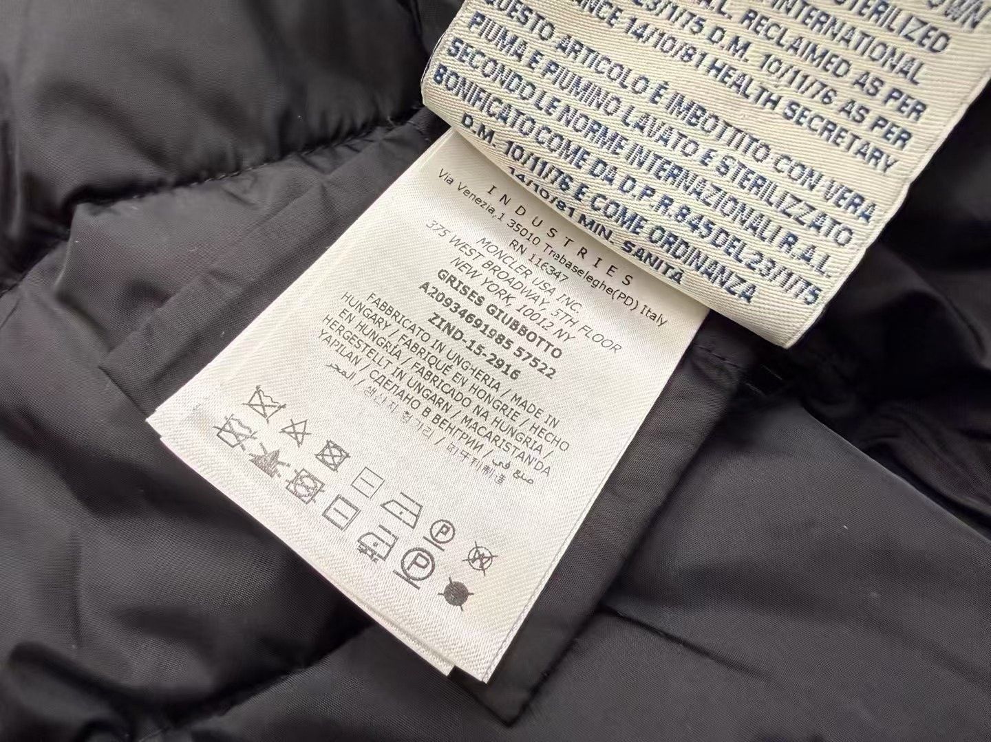 Moncler Moncler Black Blue Down Cape Coat Size US S / EU 44-46 / 1 - 7 Thumbnail