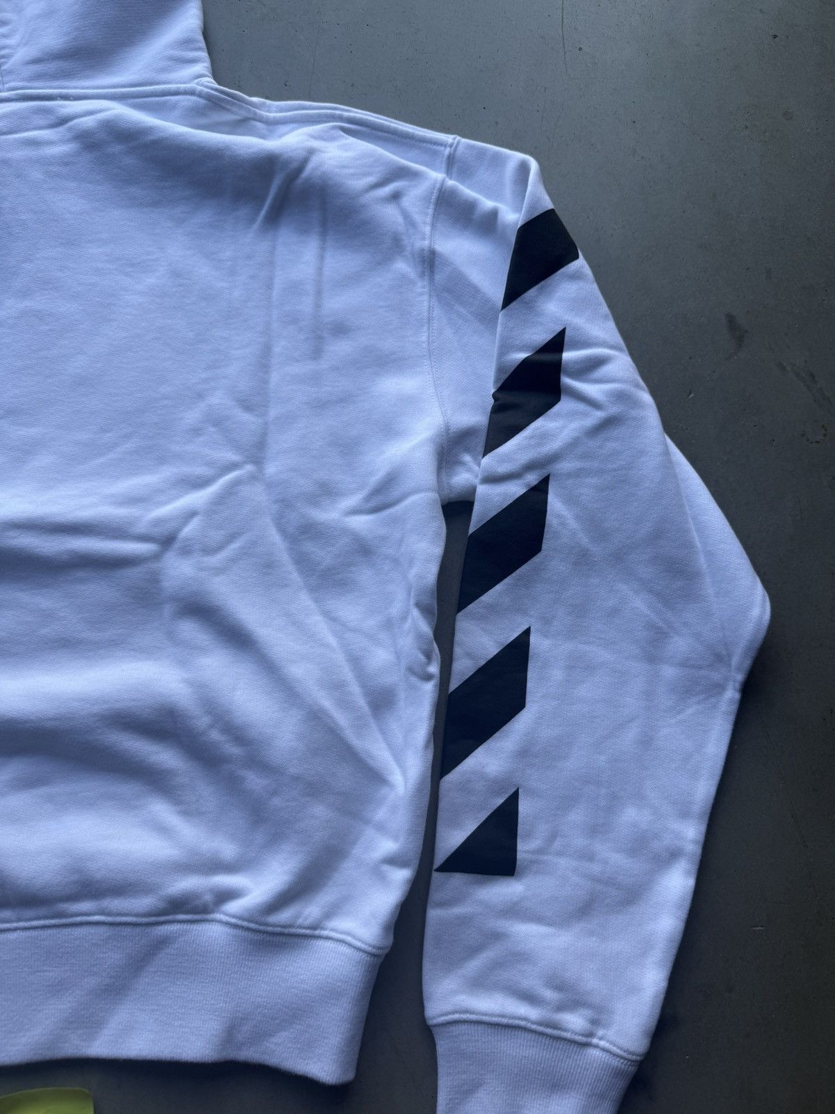Off-White Off-White Diagonal Helvetica Oversized Hoodie White Size US S / EU 44-46 / 1 - 8 Thumbnail