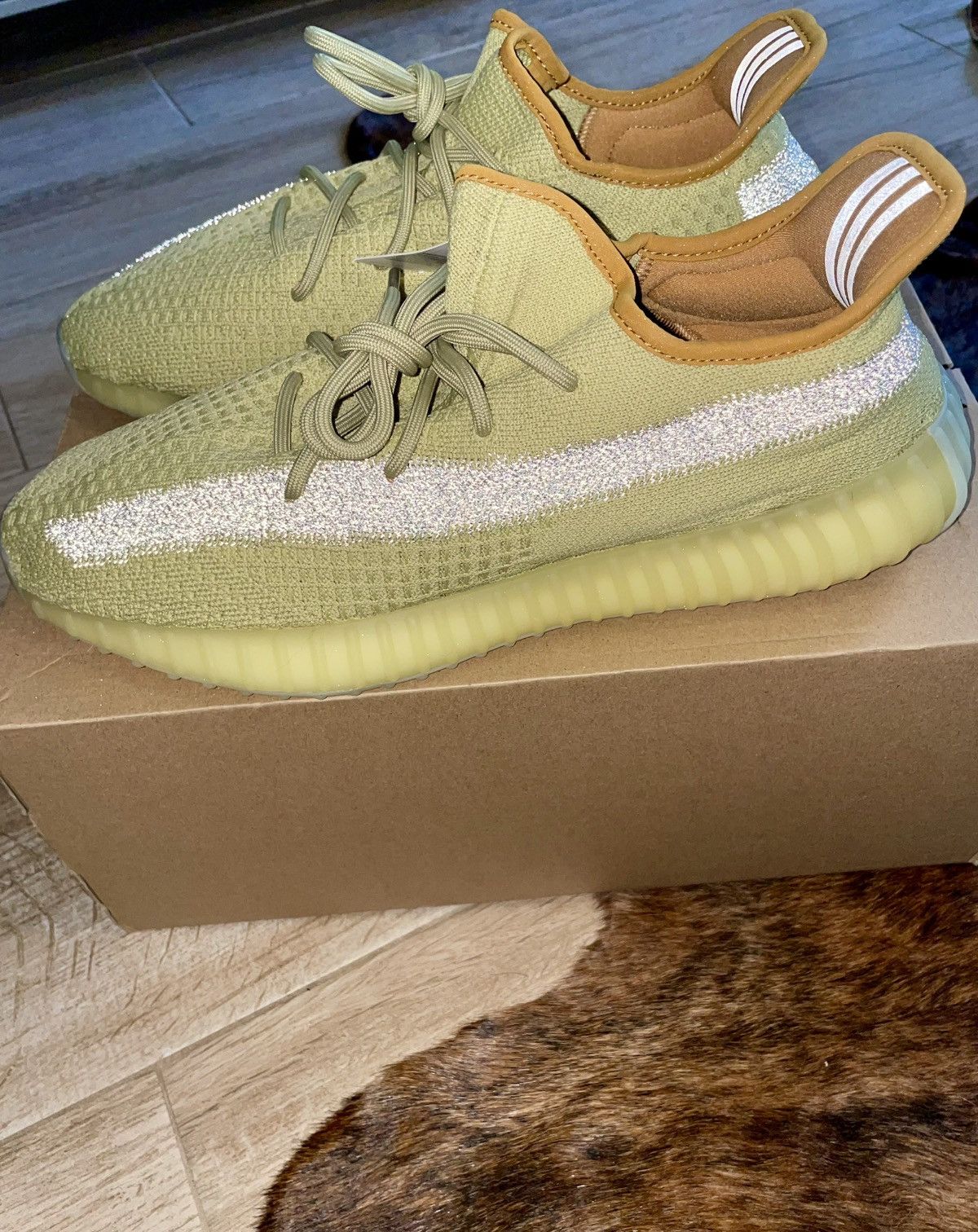 Yeezy Adidas Yeezy Boost 350 V2 Marsh Size 12 New! Size US 12 / EU 45 - 1 Thumbnail
