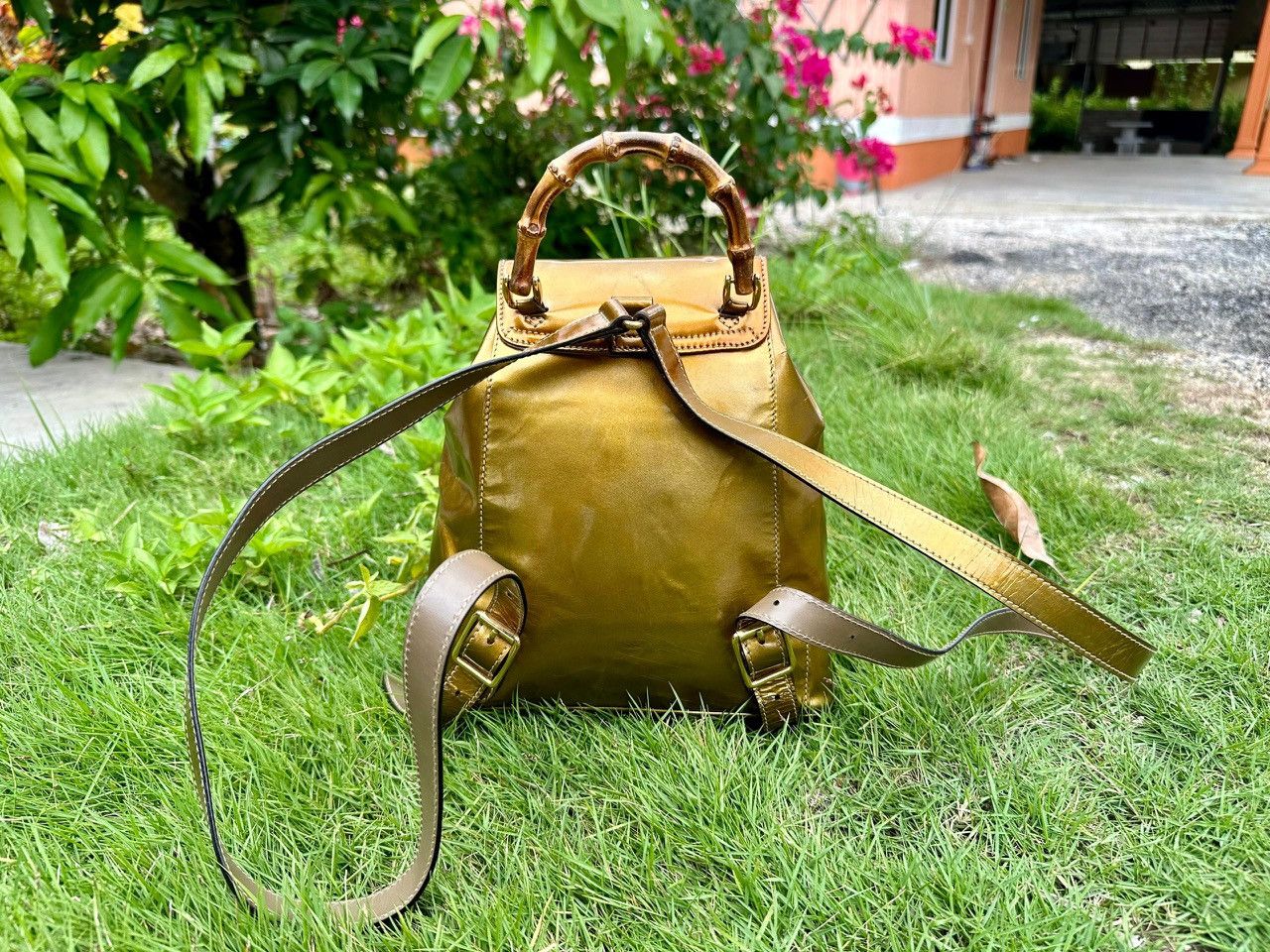 Gucci Authentic Gucci Bamboo Patent Leather Mini Backpack Size ONE SIZE - 2 Thumbnail
