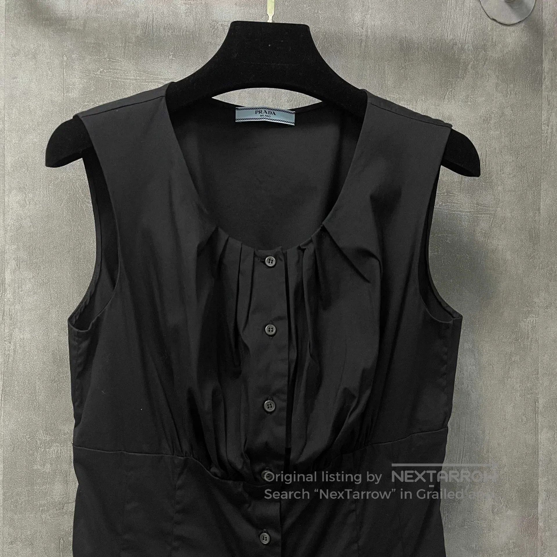 Prada Prada Pleated Sleeveless Dress. Size M / US 6-8 / IT 42-44 - 2 Thumbnail