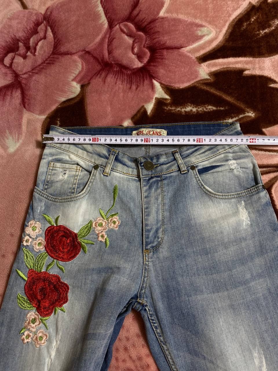 Japanese Brand Dirty Painted Distressed Flower print Faded Baggy Jeans Y2K Size US 30 / EU 46 - 14 Thumbnail