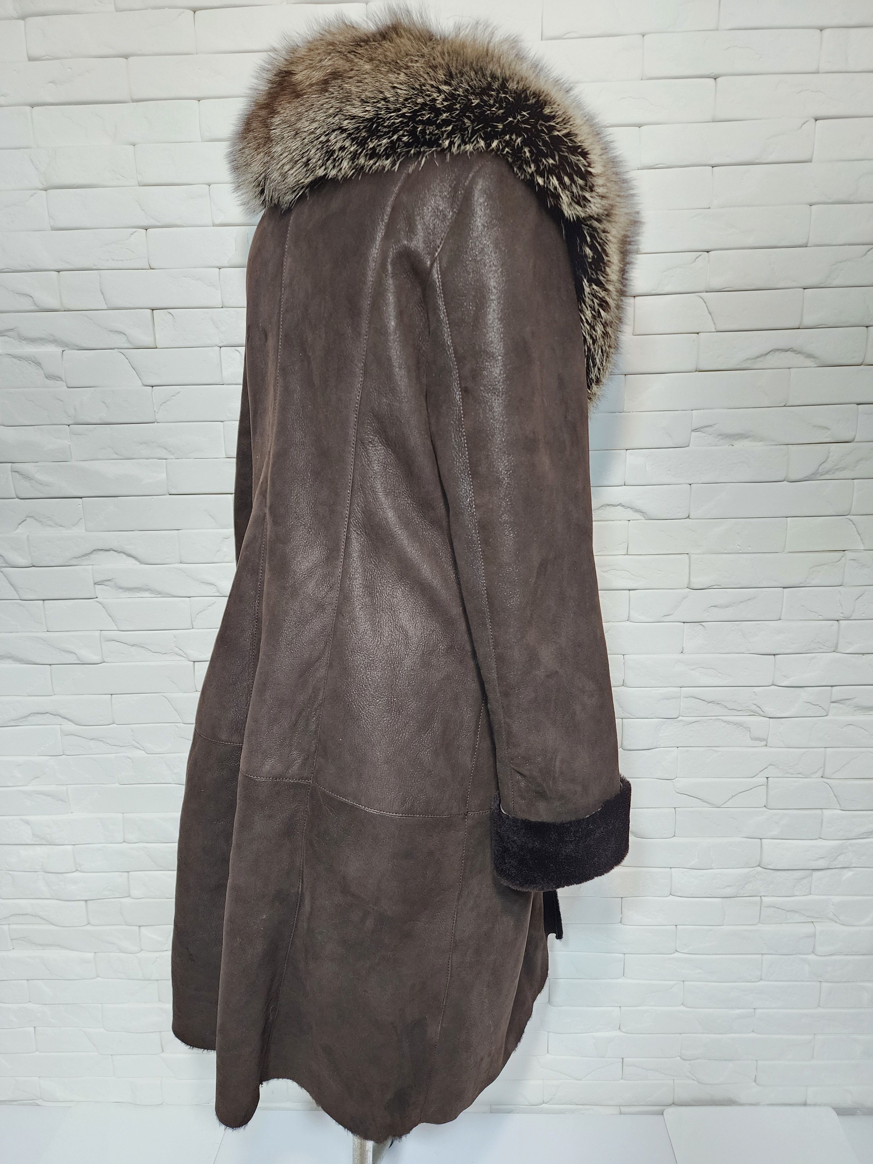 Genuine Leather Women's Brown Sheepskin Coat: Genuine Fur Collar Size XXL / US 16-18 / IT 52-54 - 3 Thumbnail