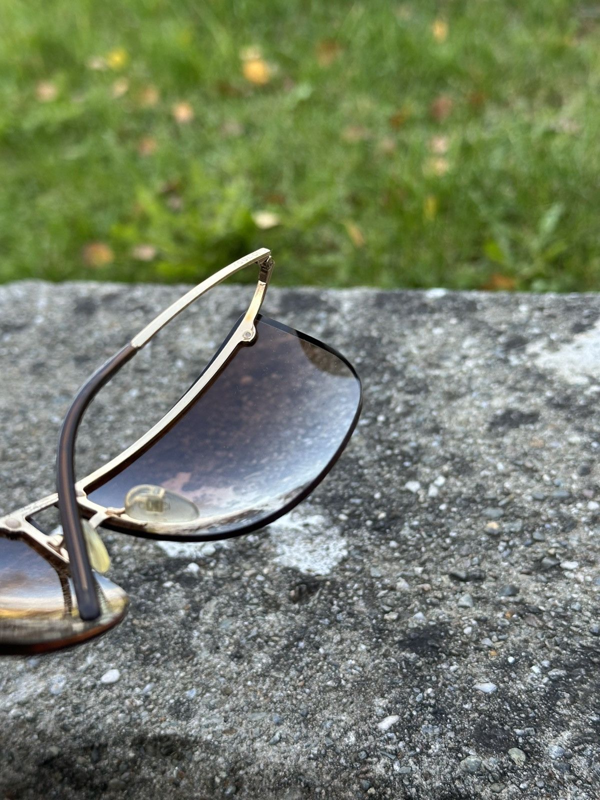 Gucci Vintage Gucci Sunglasses GG2652/S Gold with case Size ONE SIZE - 14 Thumbnail