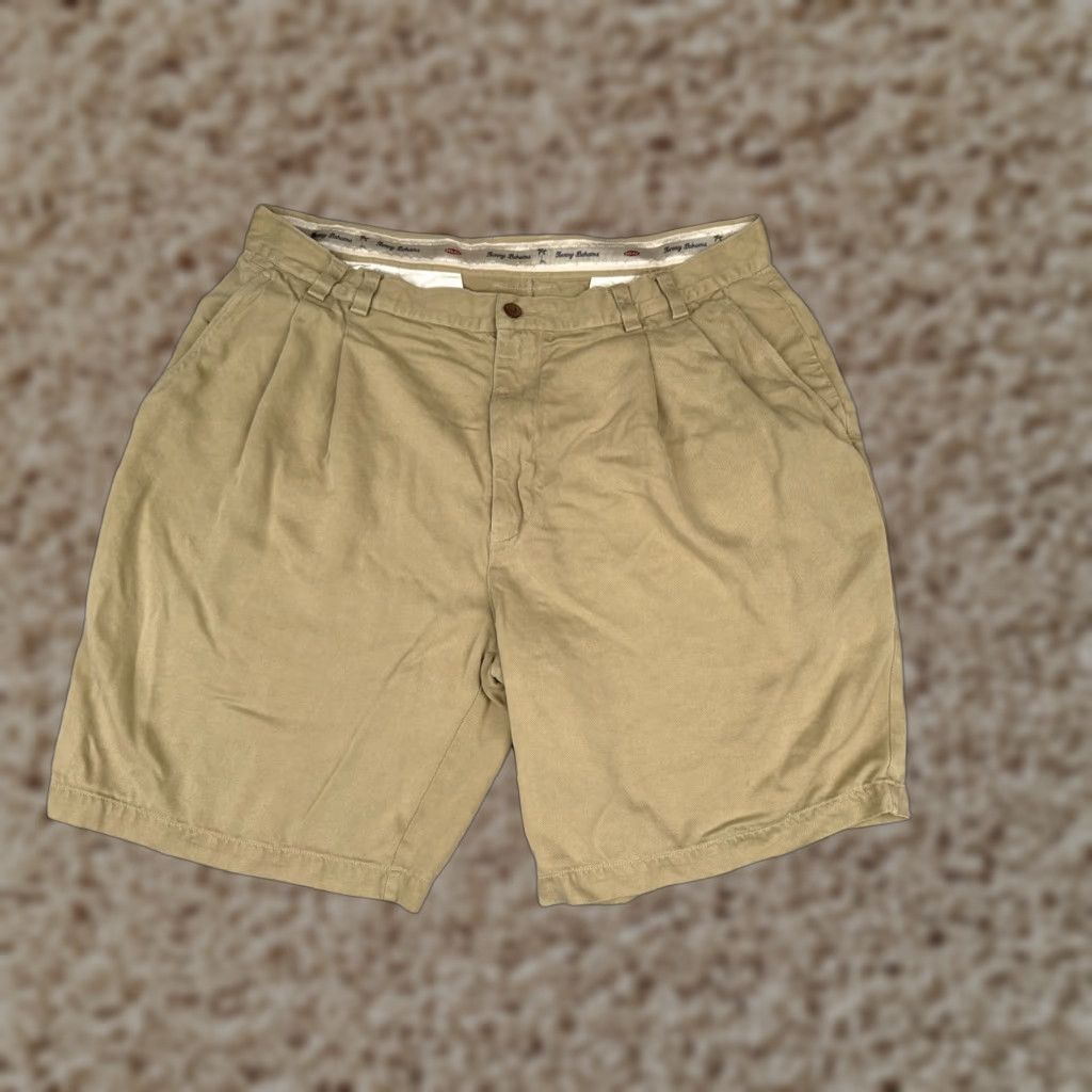 Tommy Bahama Shorts Men 38 Beige Silk Vacation Beach Resort 38x9 Chino Casual Travel Workwear 90s USA Beach Mens