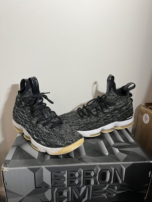 Lebron 15 ashes size clearance 12