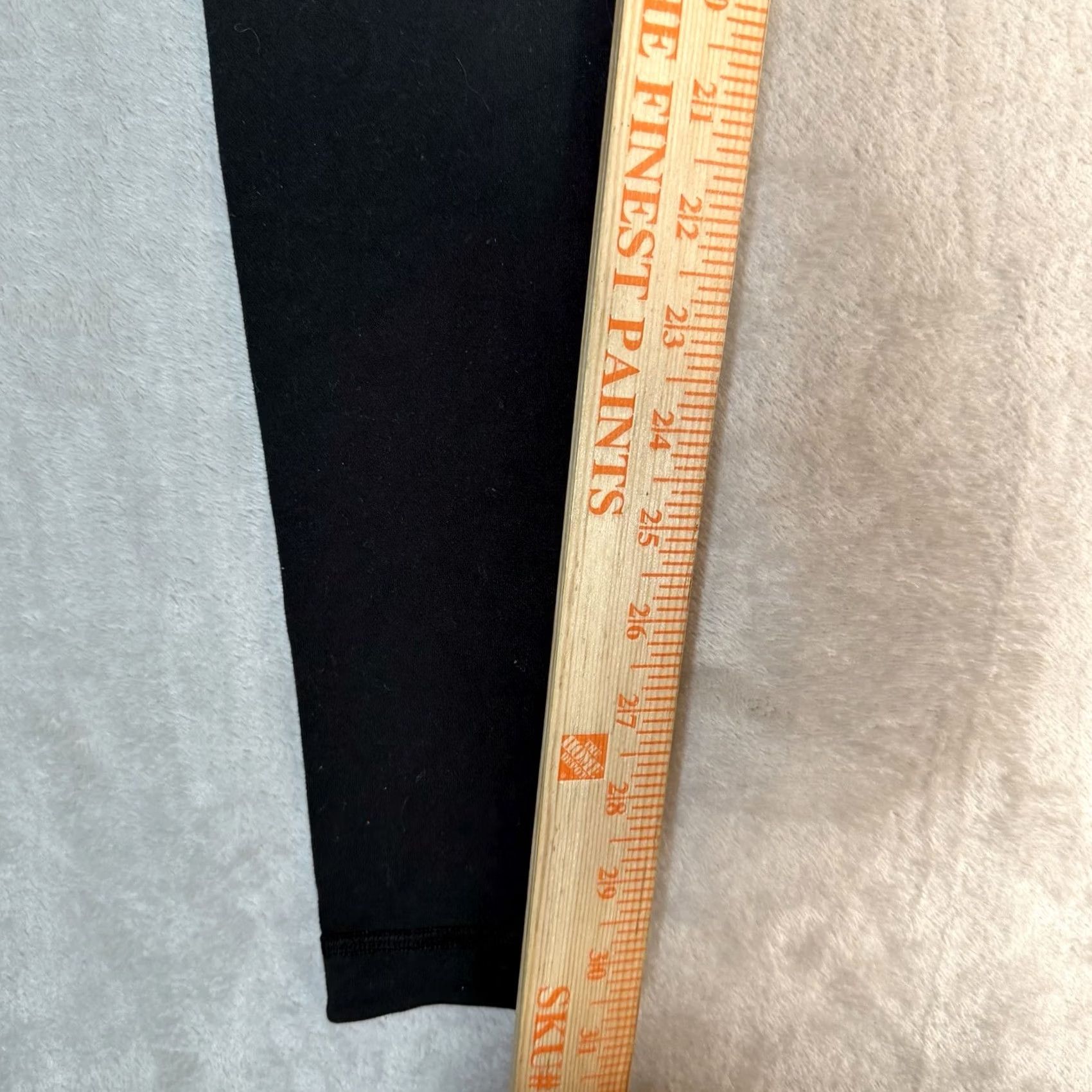 Lululemon Lululemon Align High Rise Athletic Gym Running Leggings Black Size 27" / US 4 / IT 40 - 8 Thumbnail