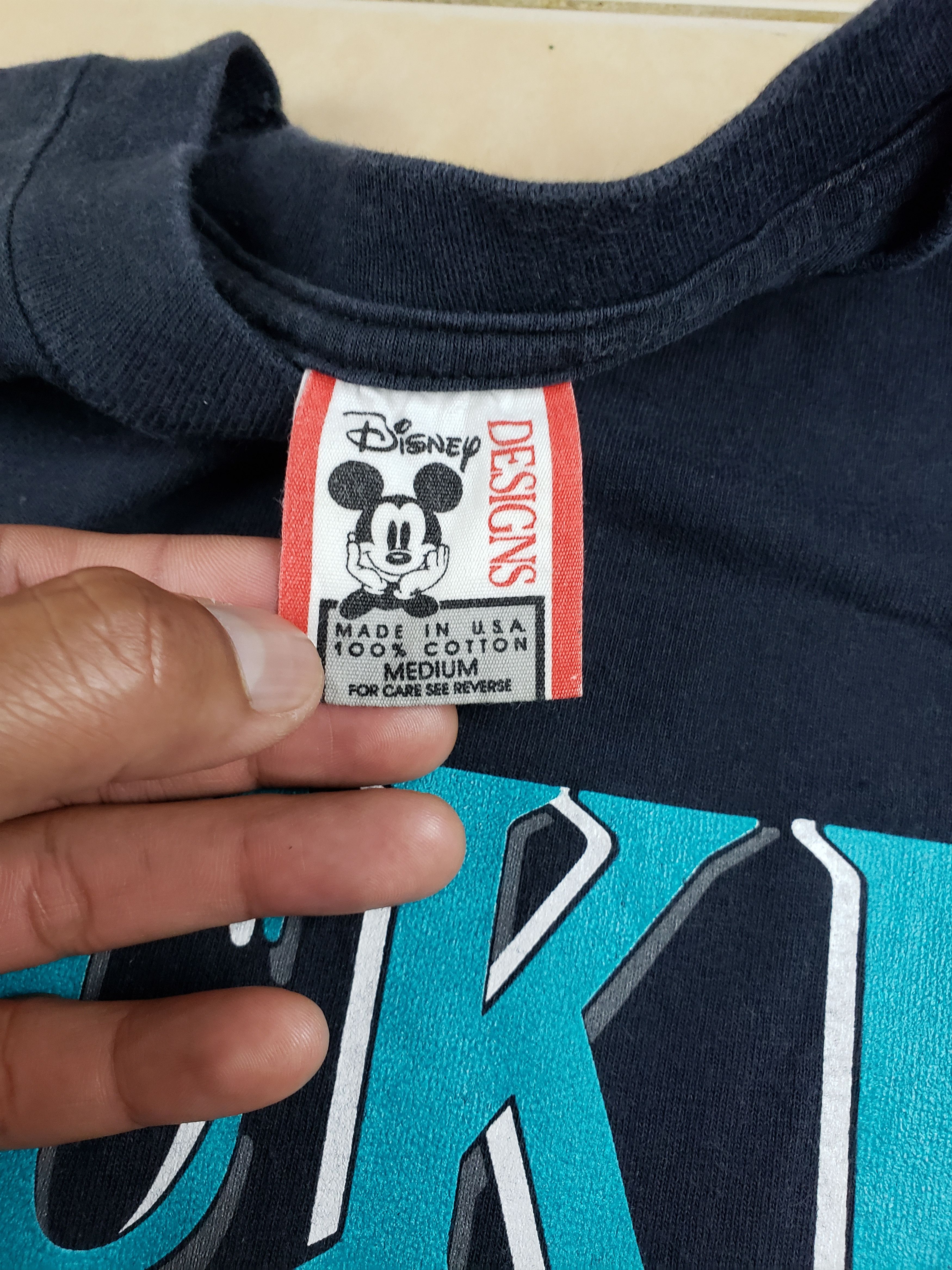 Disney × Mickey Mouse × Vintage Vintage Disney Design USA Size US M / EU 48-50 / 2 - 7 Thumbnail