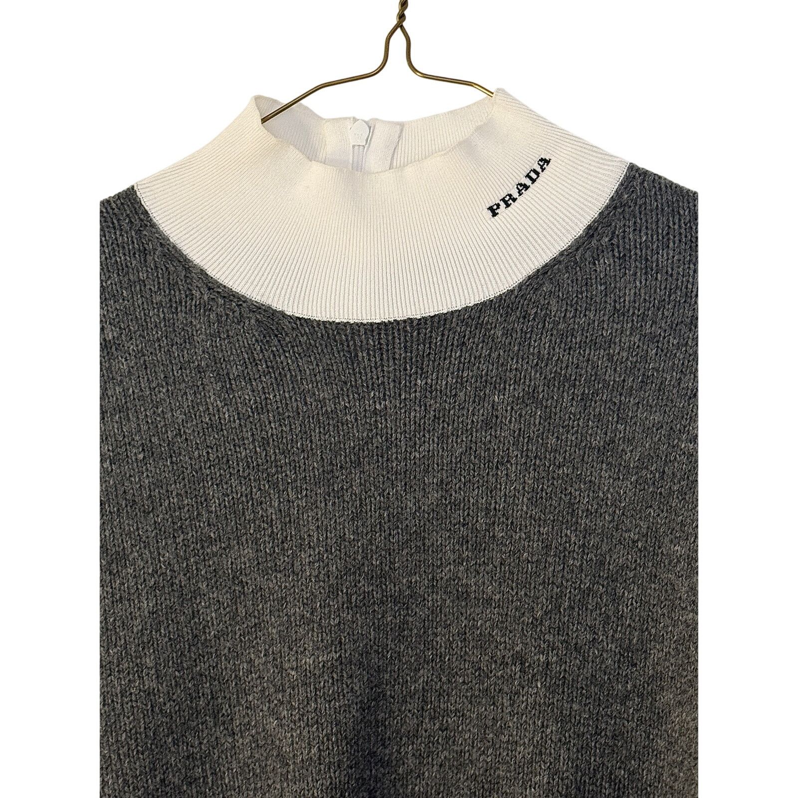 Prada Prada NWT FW 2022 Men's Grey Virgin Wool Pullover Size US M / EU 48-50 / 2 - 5 Thumbnail