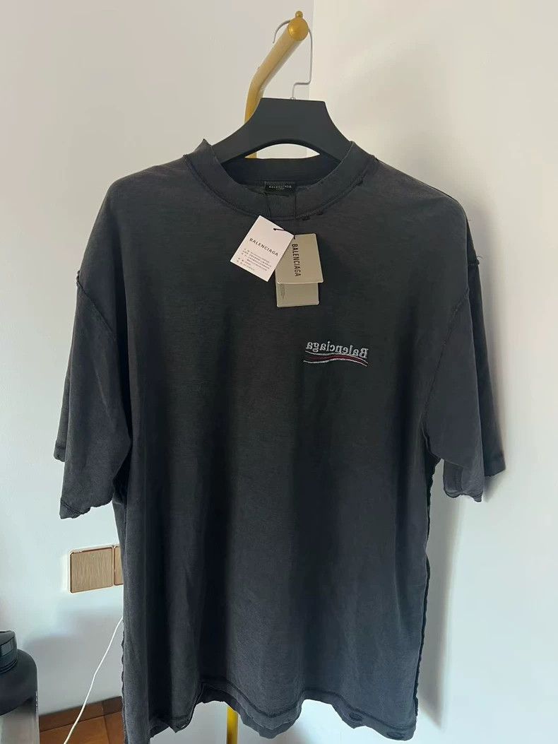 Balenciaga Balenciaga Reversed Logo Embroidered Tee Size US L / EU 52-54 / 3 - 1 Thumbnail