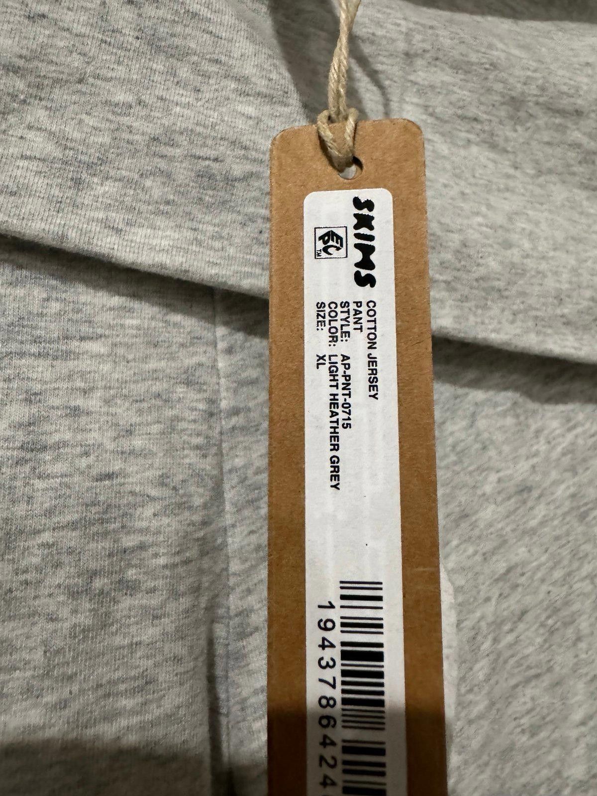 Kim Kardashian skim cotton jersey fold over pant light heather gray Size 40" / US 18 - 4 Thumbnail