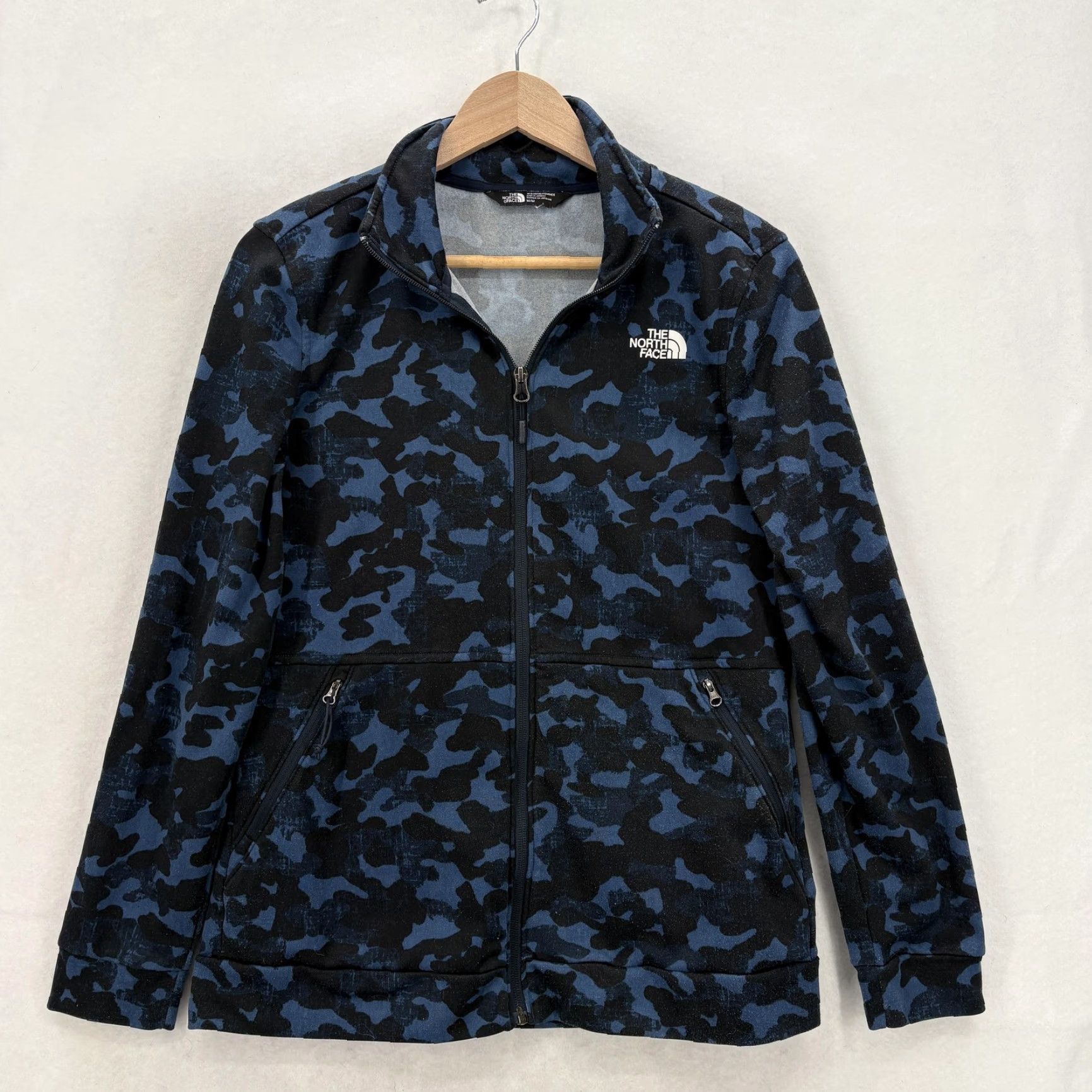 The North Face The North Face Fleece Jacket Womens Medium Blue Camo Full Zip Hiking Trail Camp Size M / US 6-8 / IT 42-44 - 2 Thumbnail