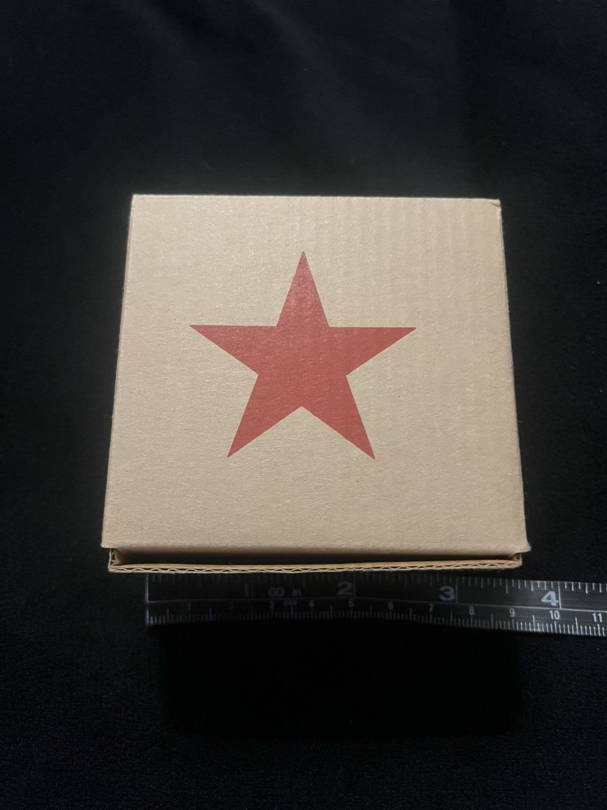 Bape 1999 Hong Kong Store Pin 3 Size ONE SIZE - 9 Thumbnail